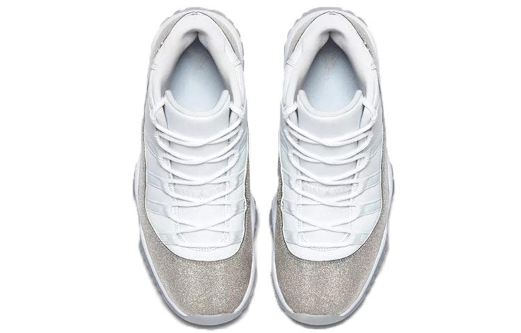 (WMNS) Air Jordan 11 Retro 'Vast Grey' AR0715-100 - 3