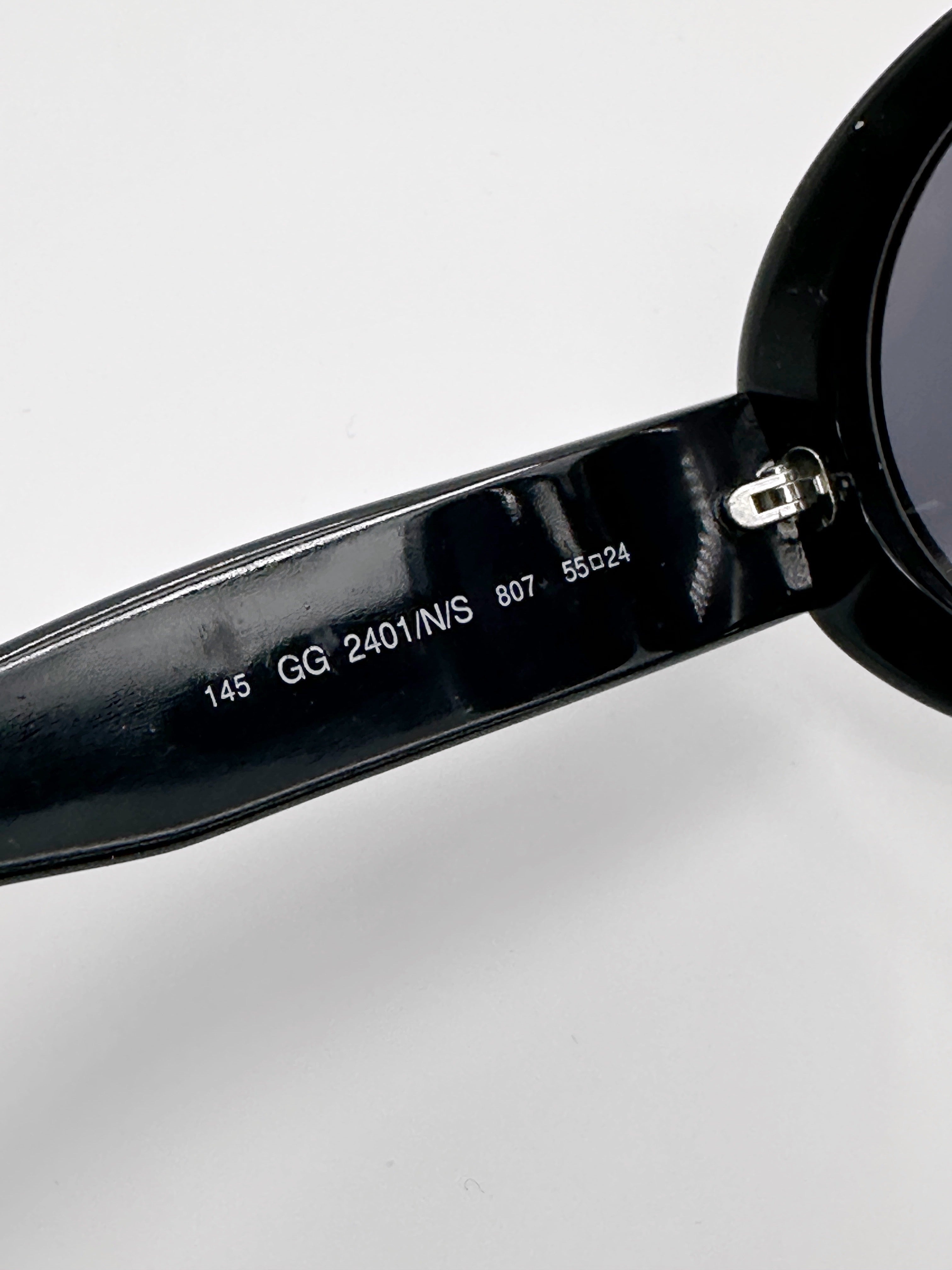 Gucci Fall 1995 Tom Ford Black Oversized Oval Sunglasses - 7
