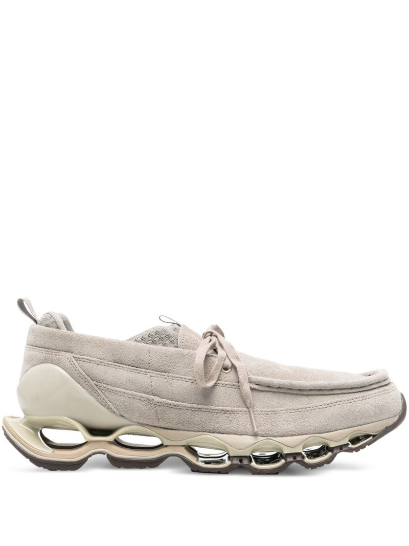 lace-up trainers 1