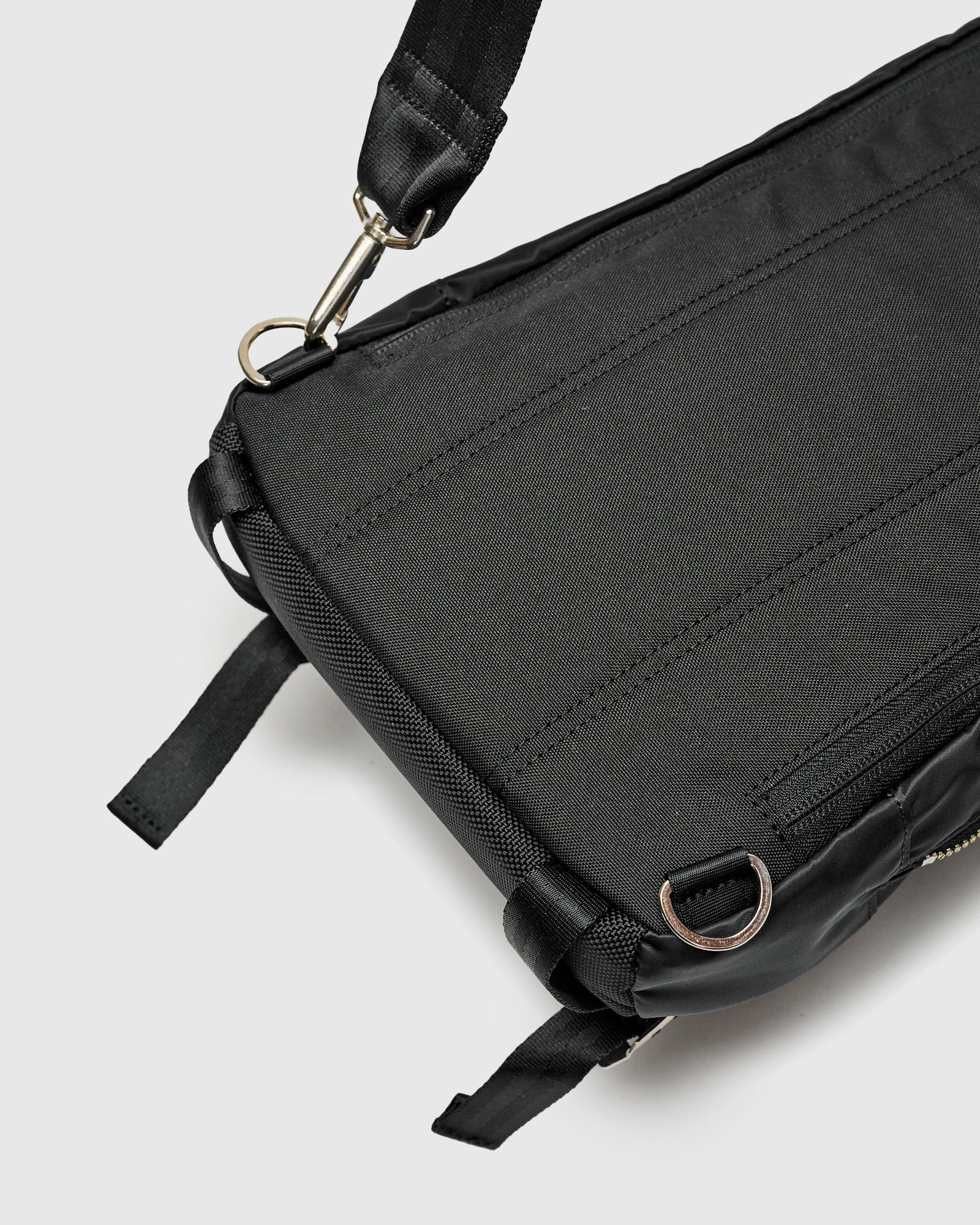 Lightning V2 Shoulder Sling Bag in Black - 7