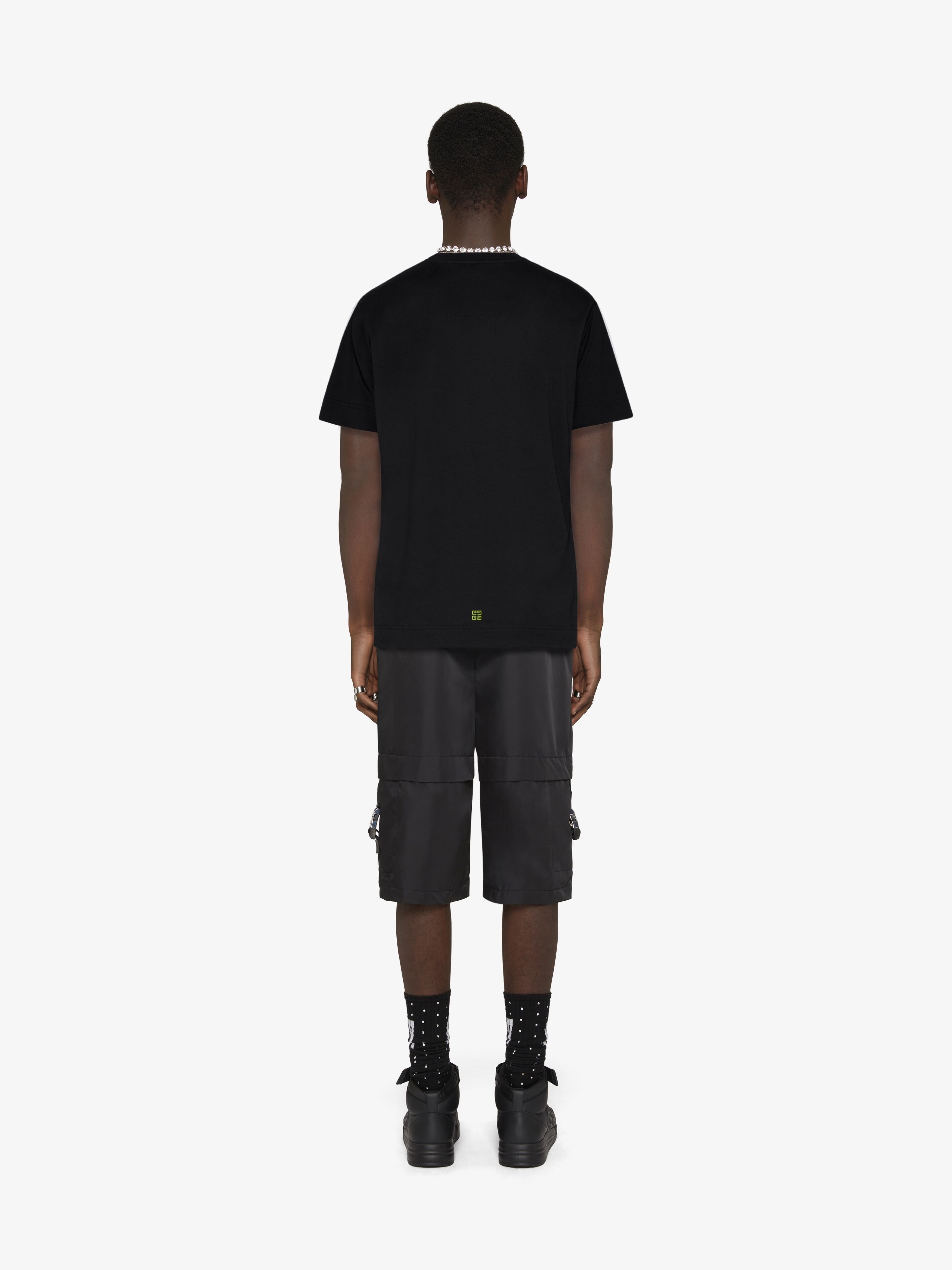 OVERSIZED T-SHIRT IN COTTON WITH GIVENCHY CIRCLE PRINT - 4
