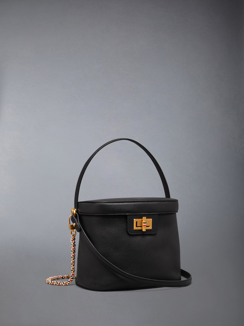 Thom Browne SOFT PEBBLE GRAIN BOX BAG outlook