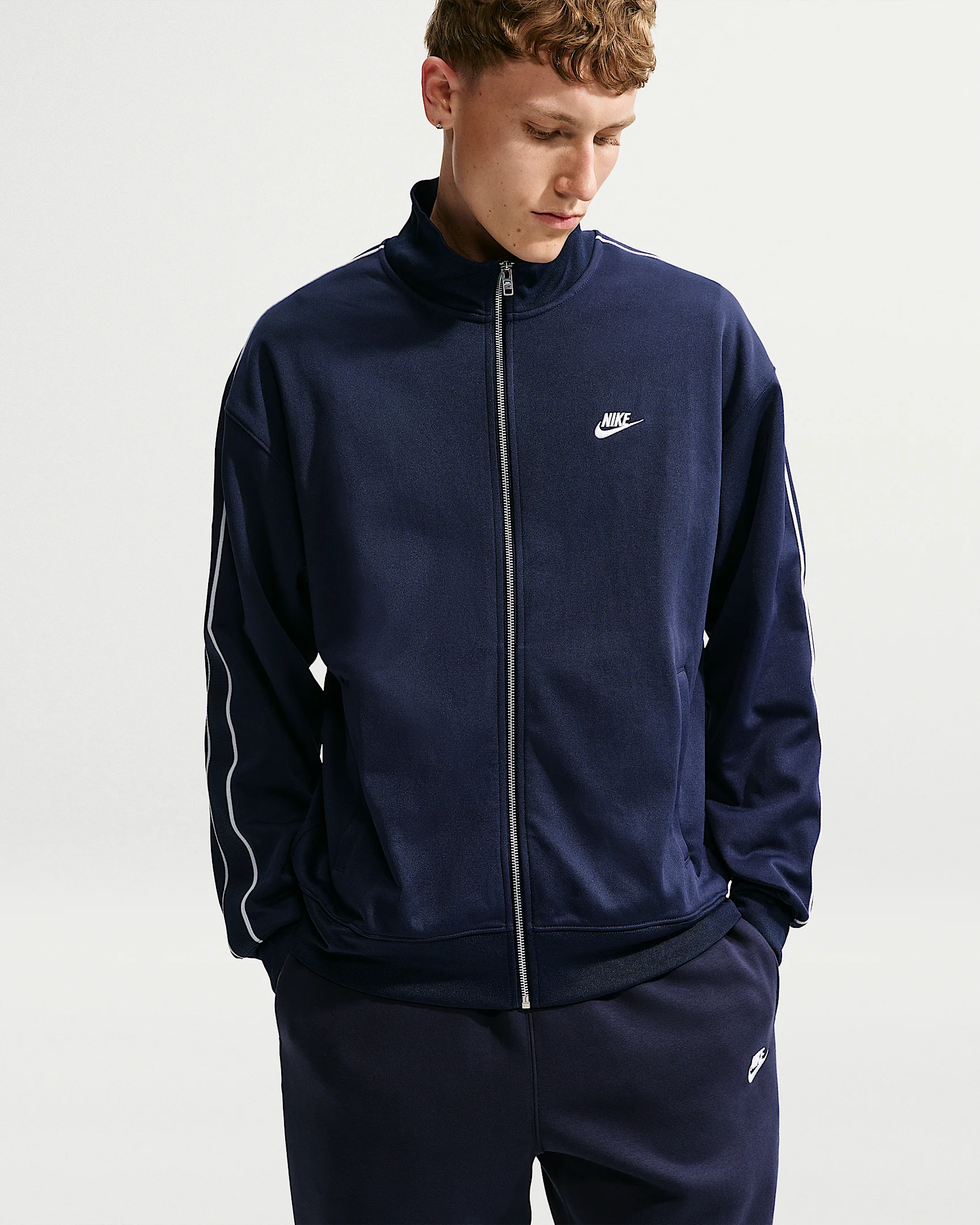 Nike Sportswear Club Men's Oversized Knit Track Jacket - 1