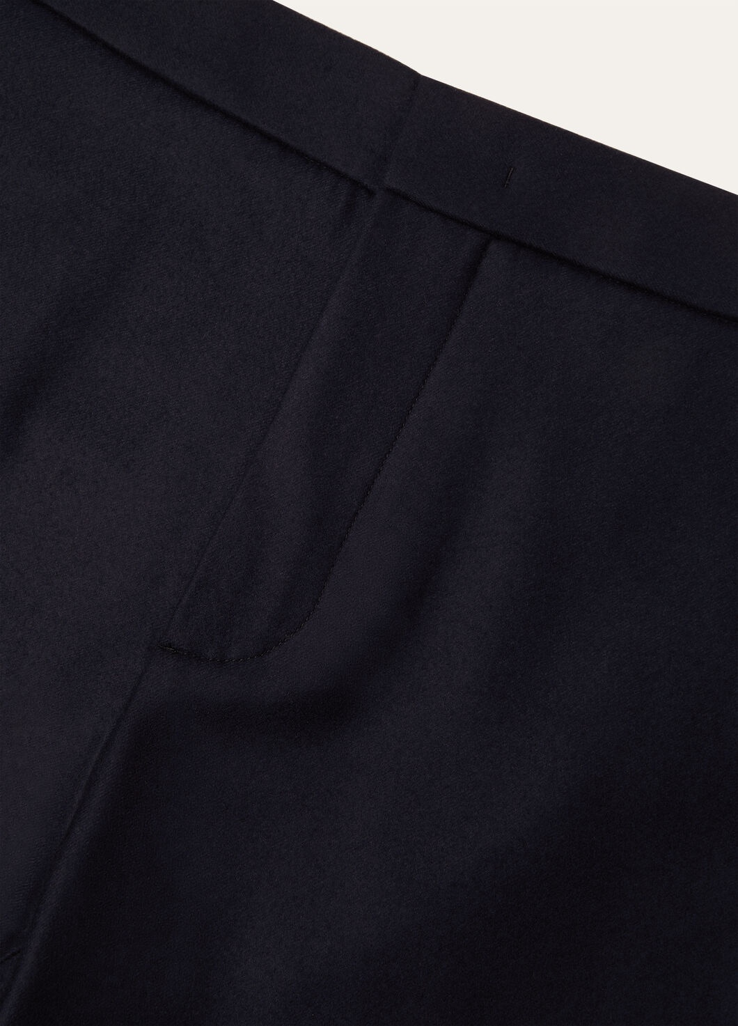 Leisure City The Gift of Kings® Pants - 3