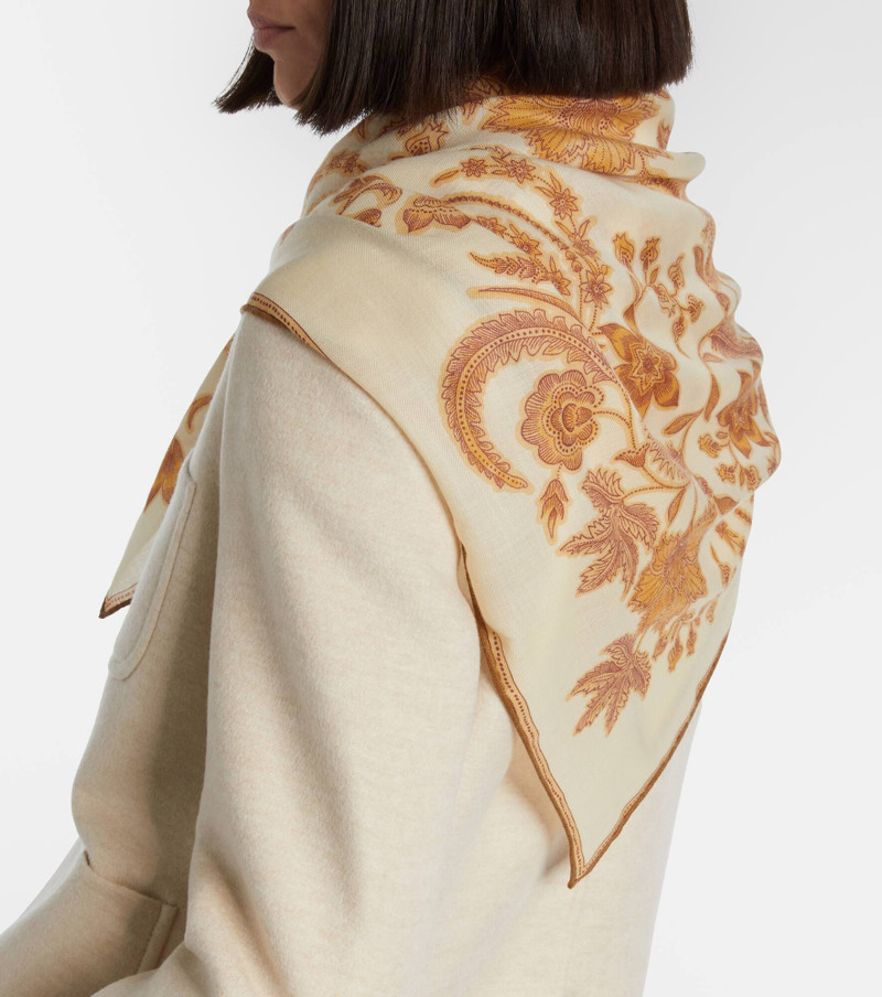 Cashmere and silk scarf 3