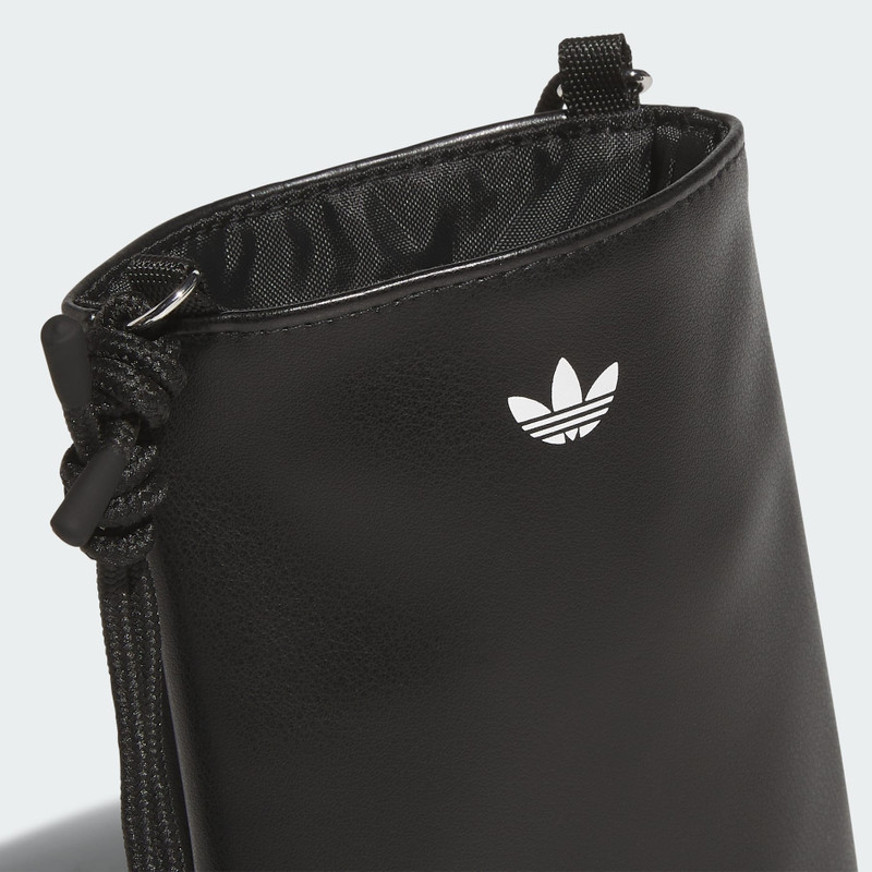 Flat Crossbody 3