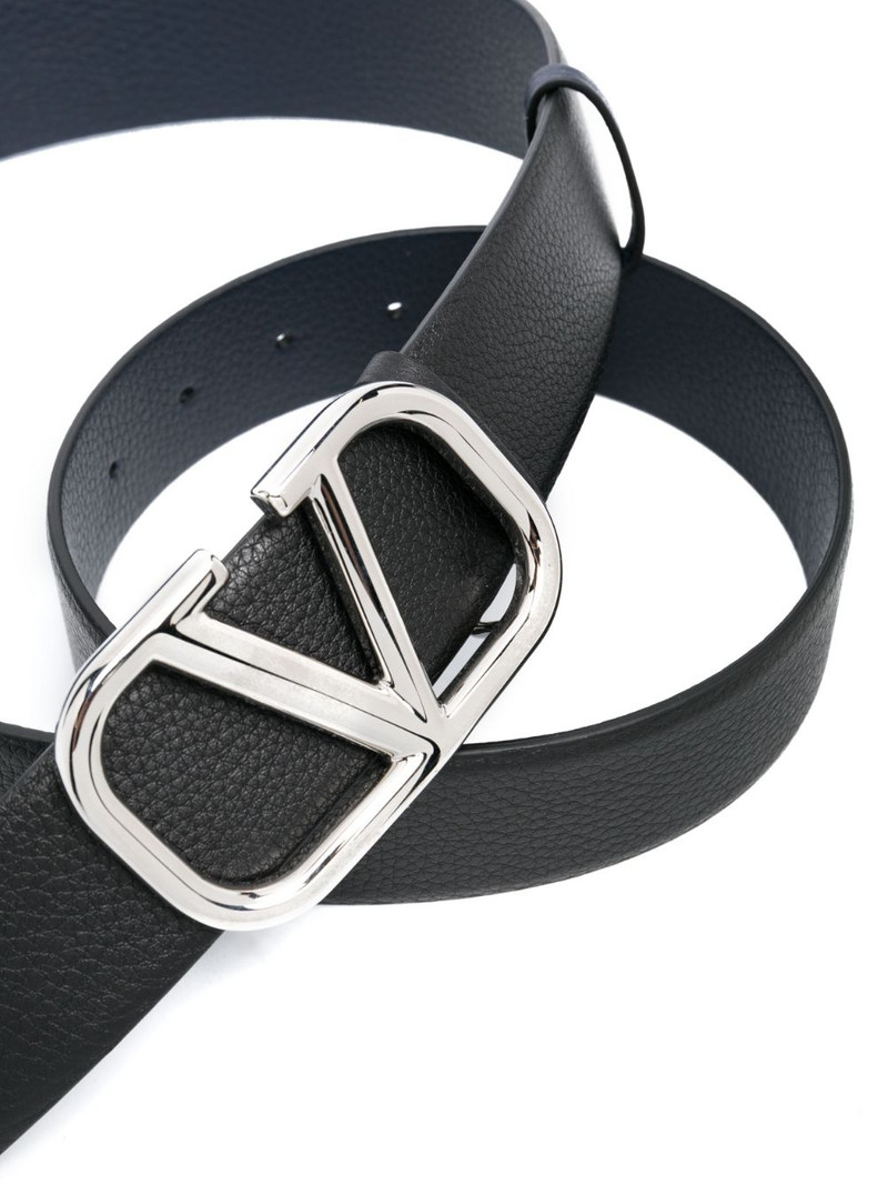 Valentino VLogo Signature pebbled belt outlook