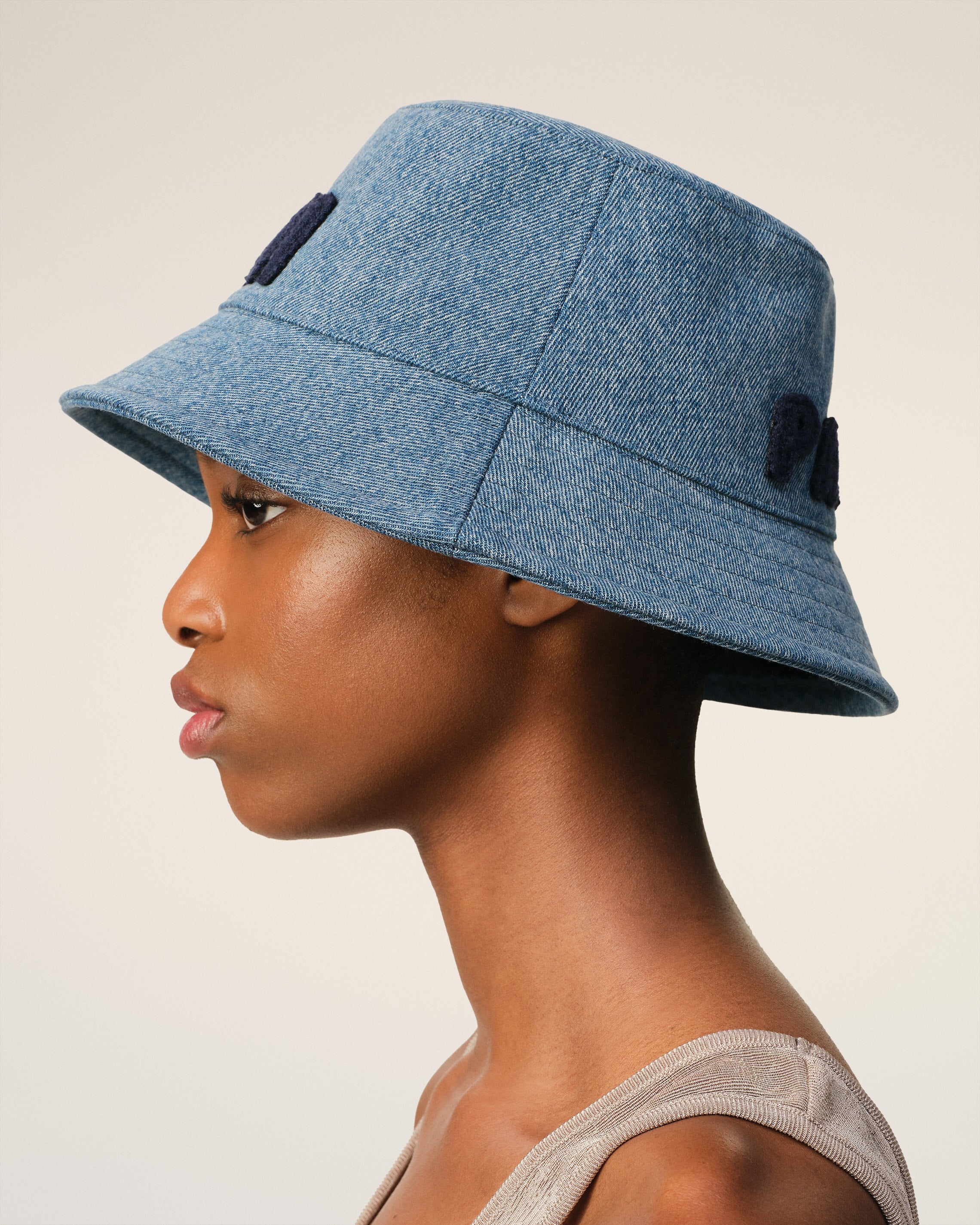 BLUE COTTON AMI PARIS PATCH BUCKET HAT - 5