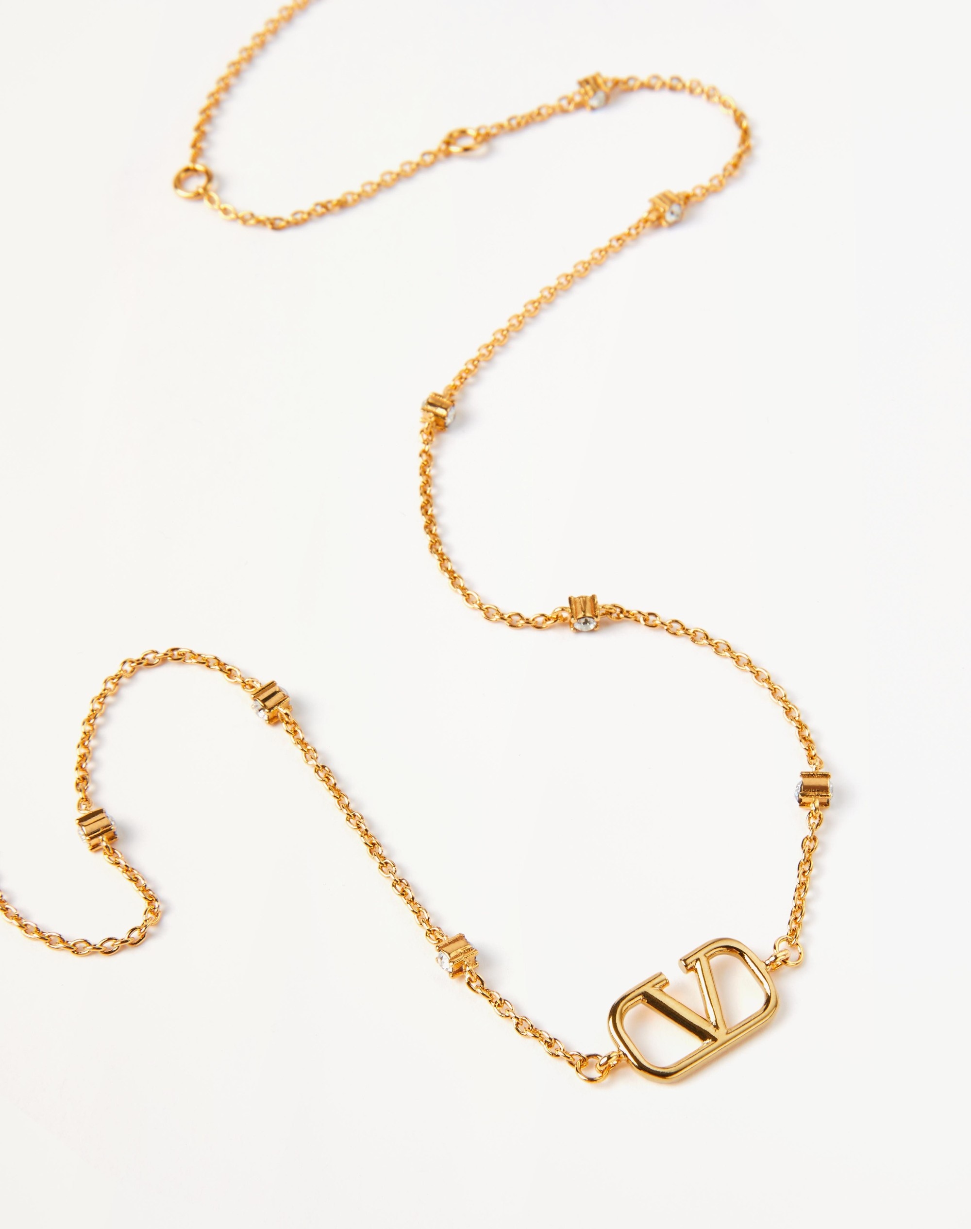 MINI VLOGO SIGNATURE NECKLACE IN METAL AND SWAROVSKI® CRYSTALS - 3