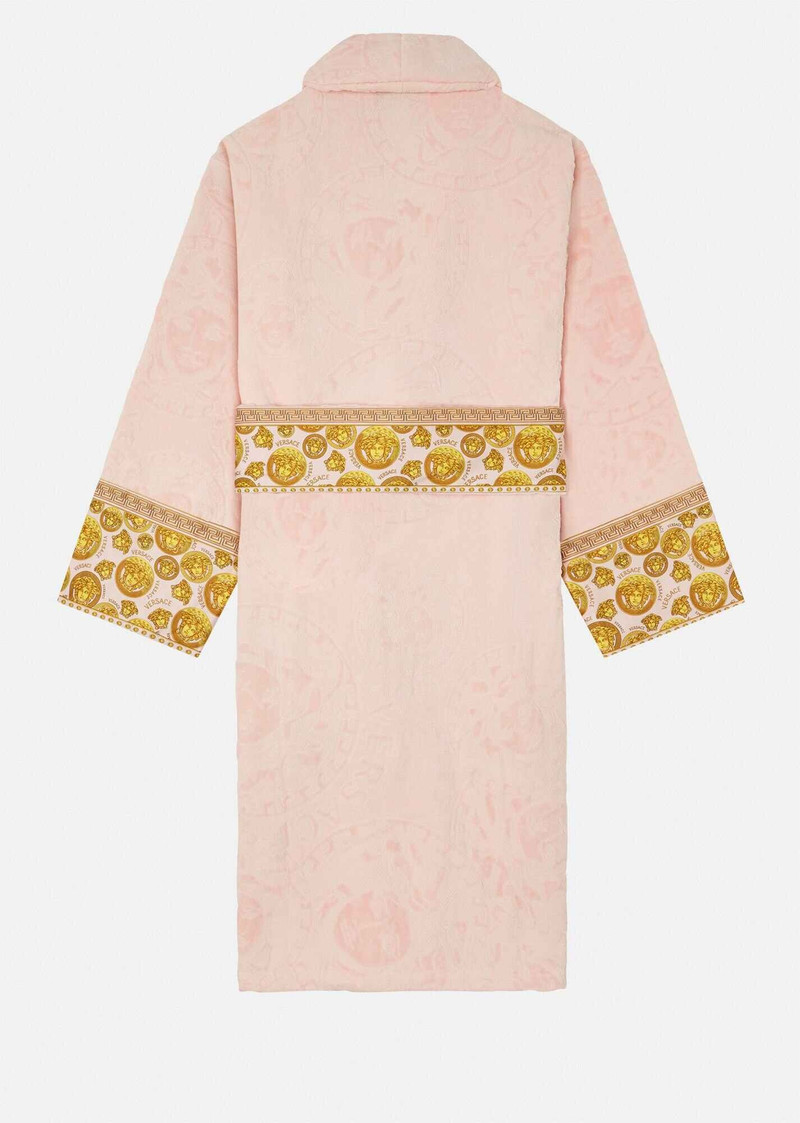 Medusa Amplified bathrobe 3