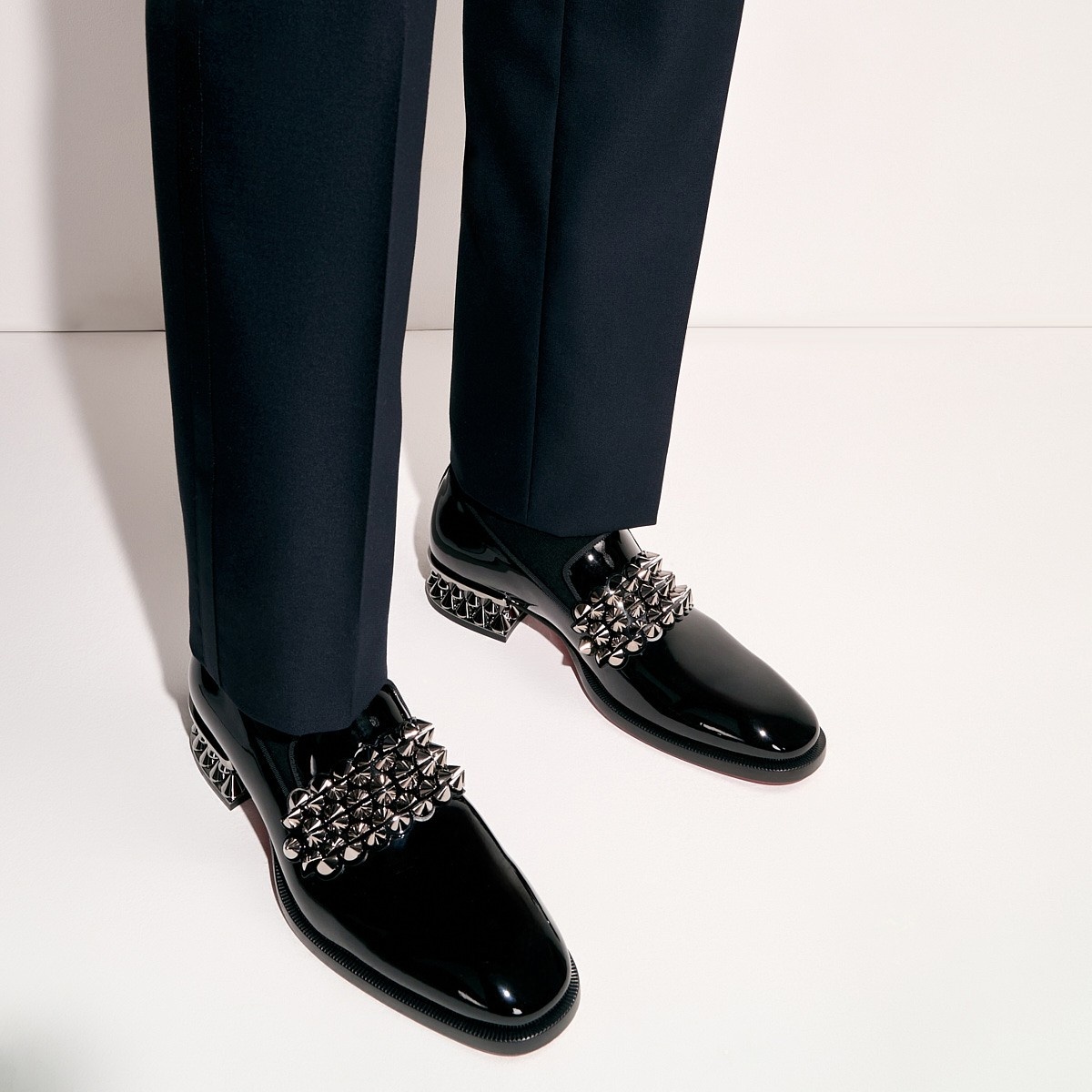 Martin On Spikes - 2