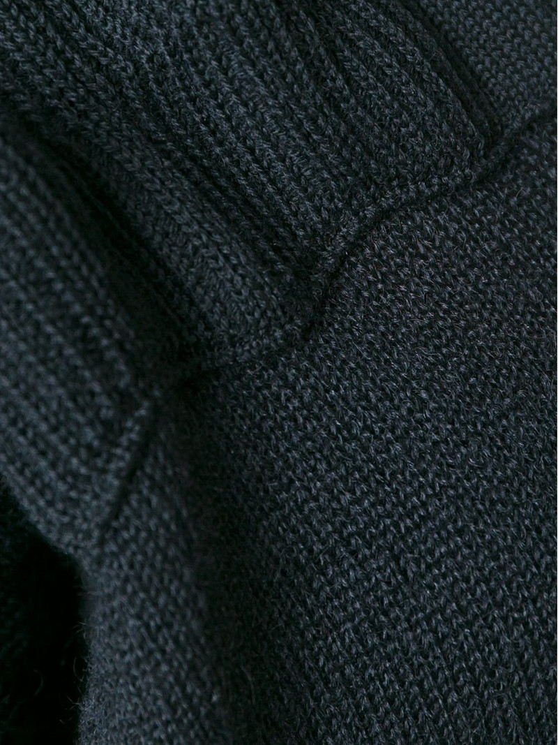 shortsleeved sweater 7