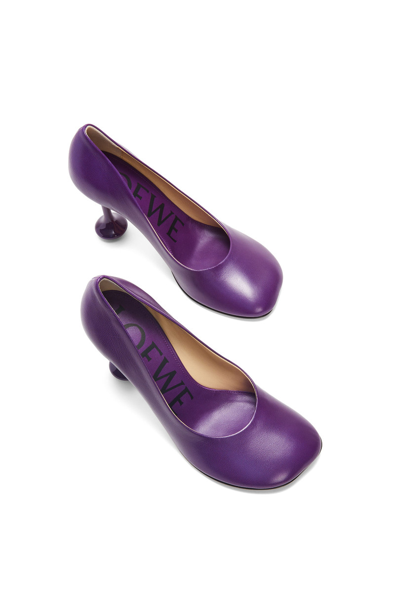 Toy pump in goatskin 4