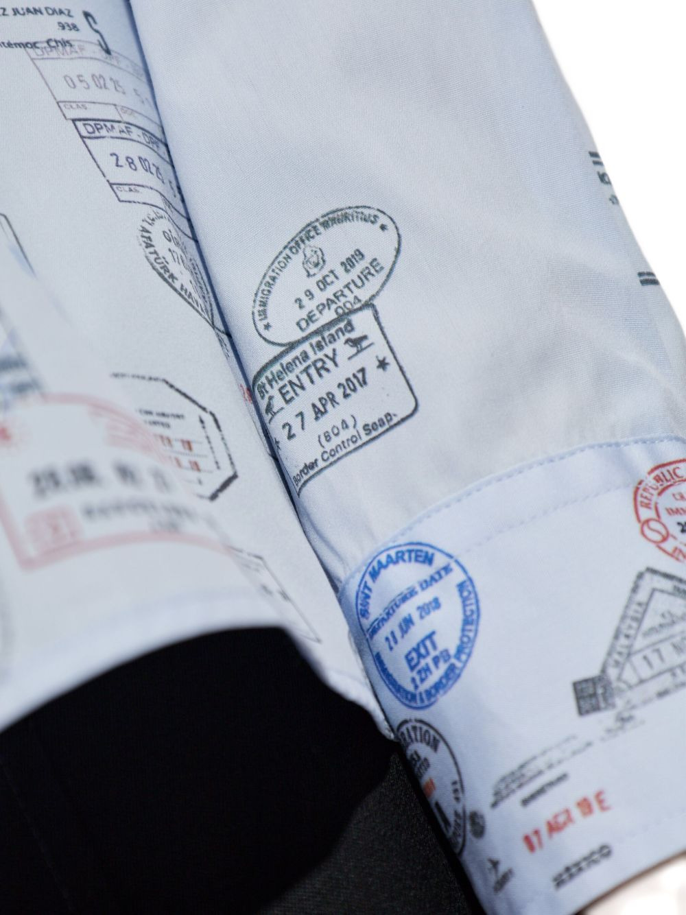 passport-stamp print shirt - 5