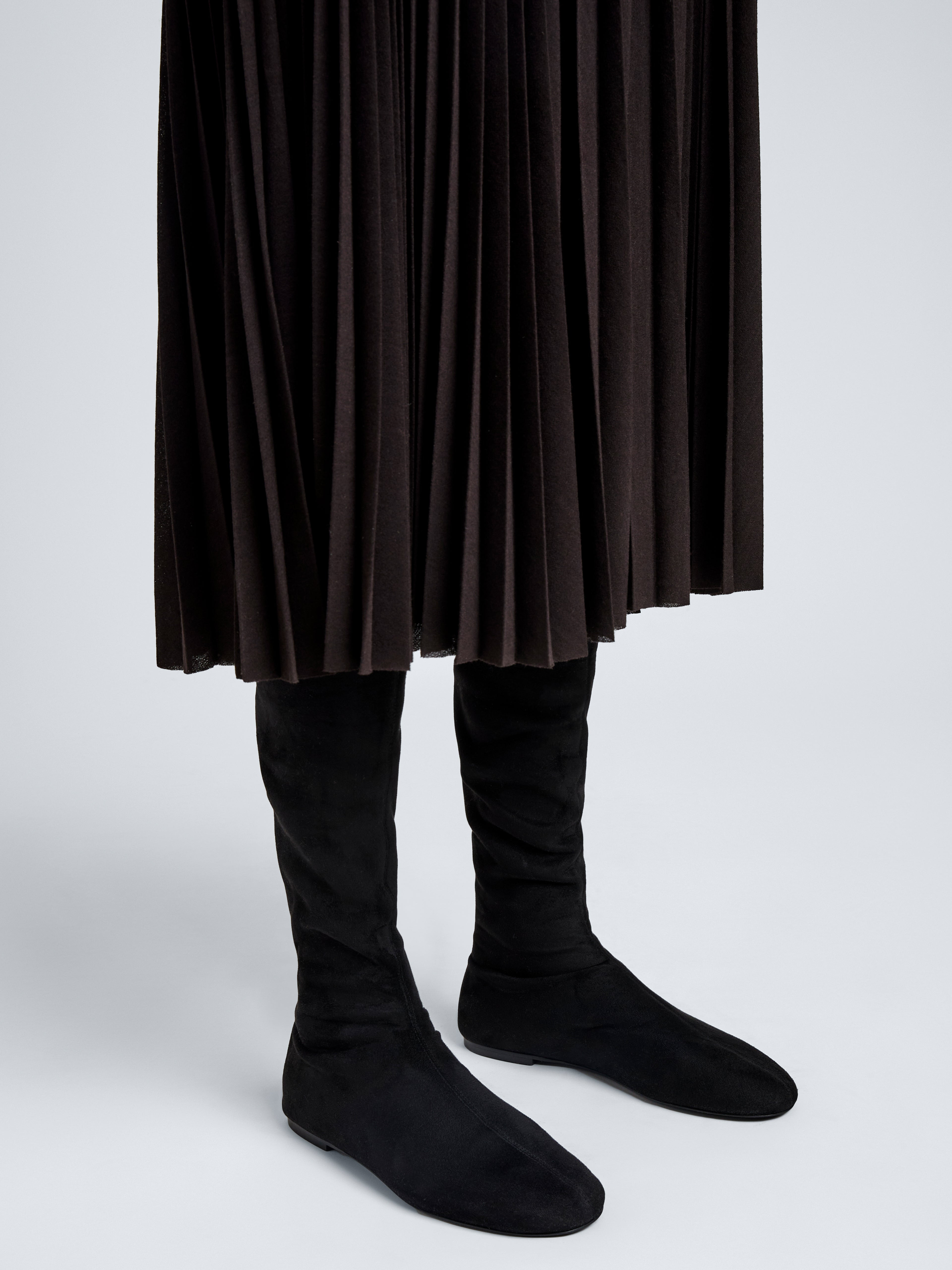 Tee Stretch Over The Knee Boots in Faux Suede - 4