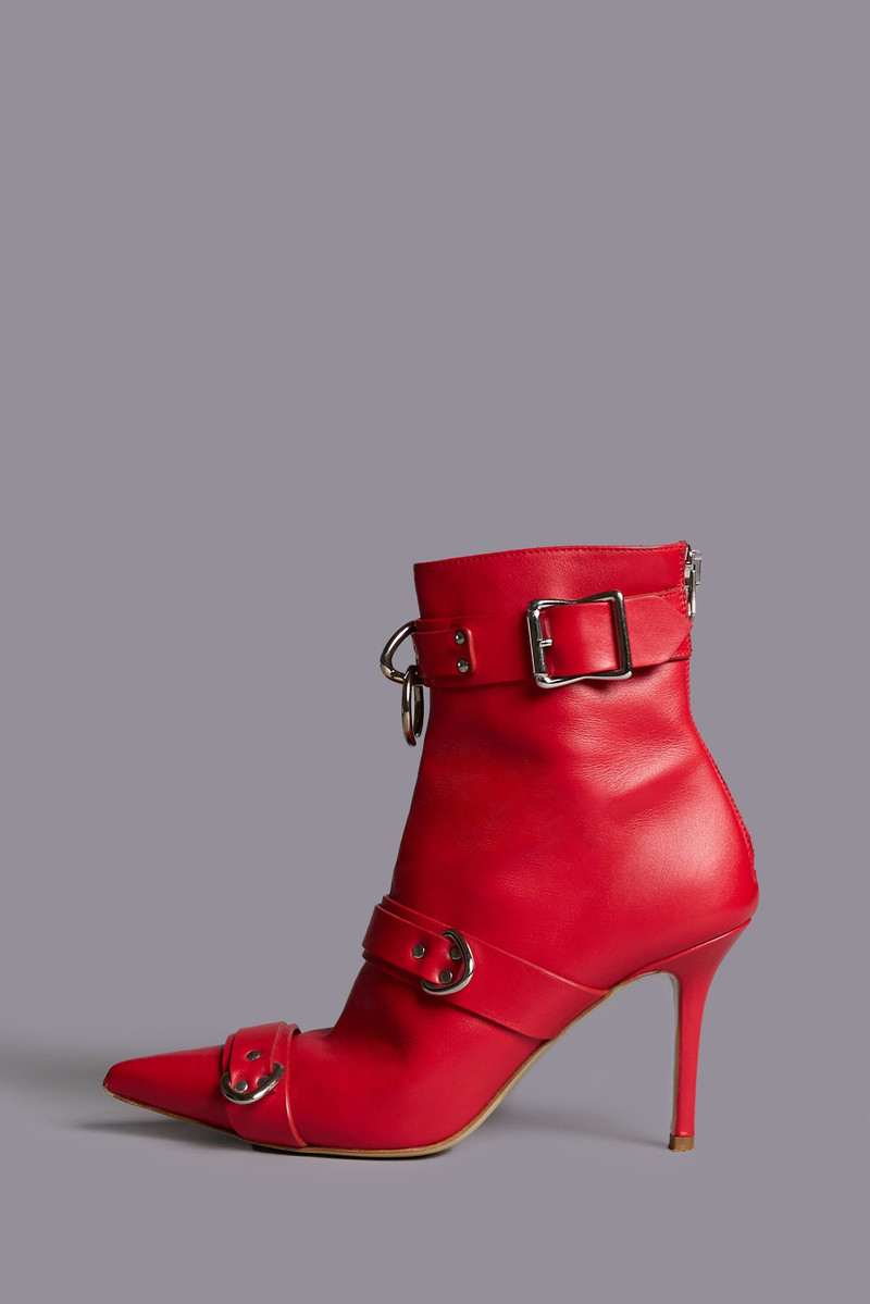 STRAPPED SKINNY ANKLE HEELED BOOT 1