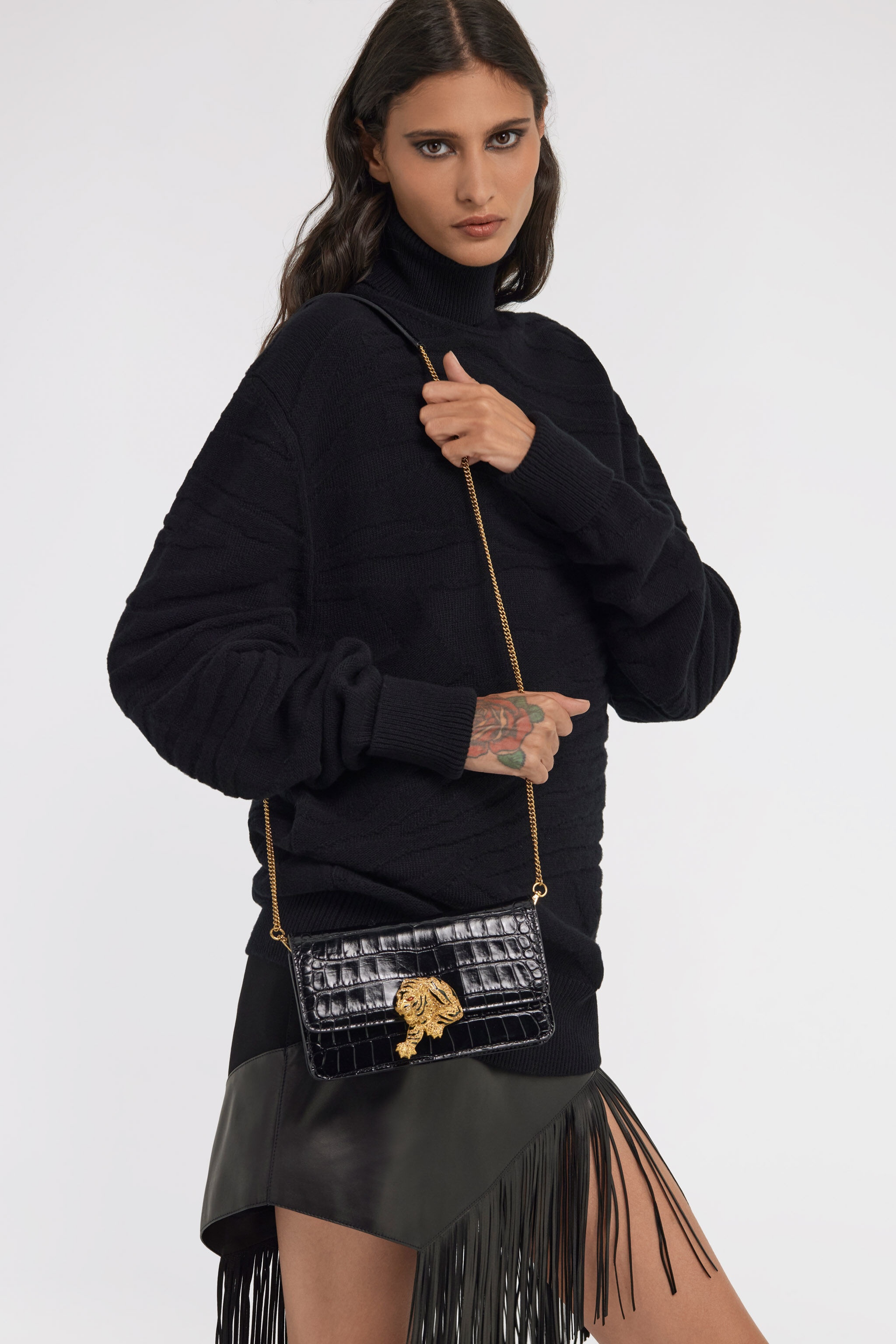 Crocodile-Embossed Shoulder Bag - 2