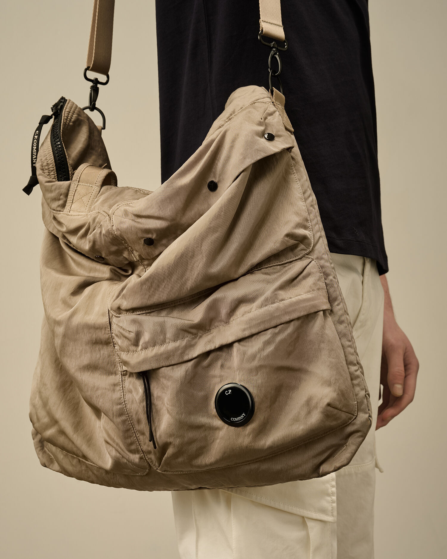 Nylon B Lens Tote Bag - 3