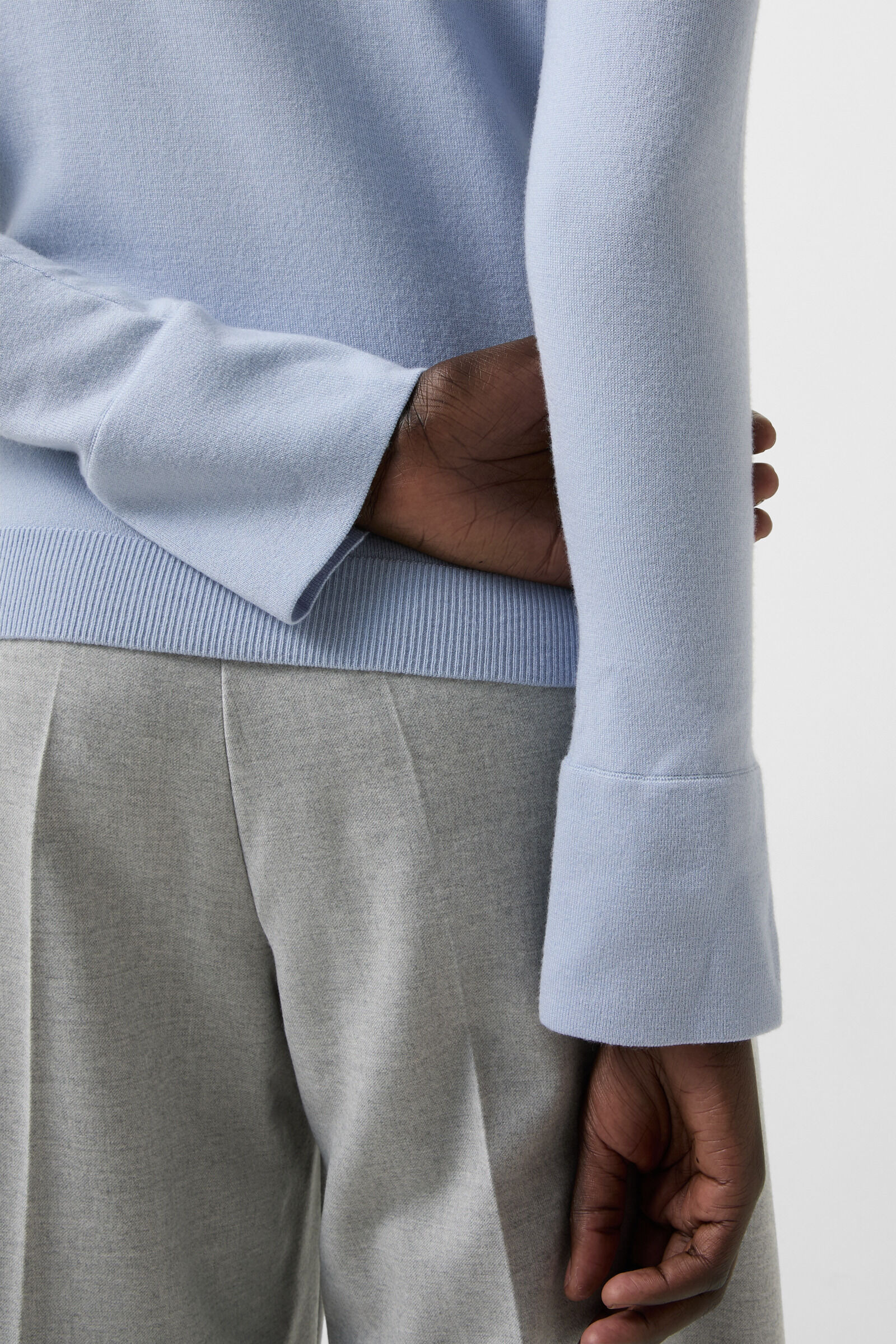 Vinny turtleneck pullover in Light blue - 4