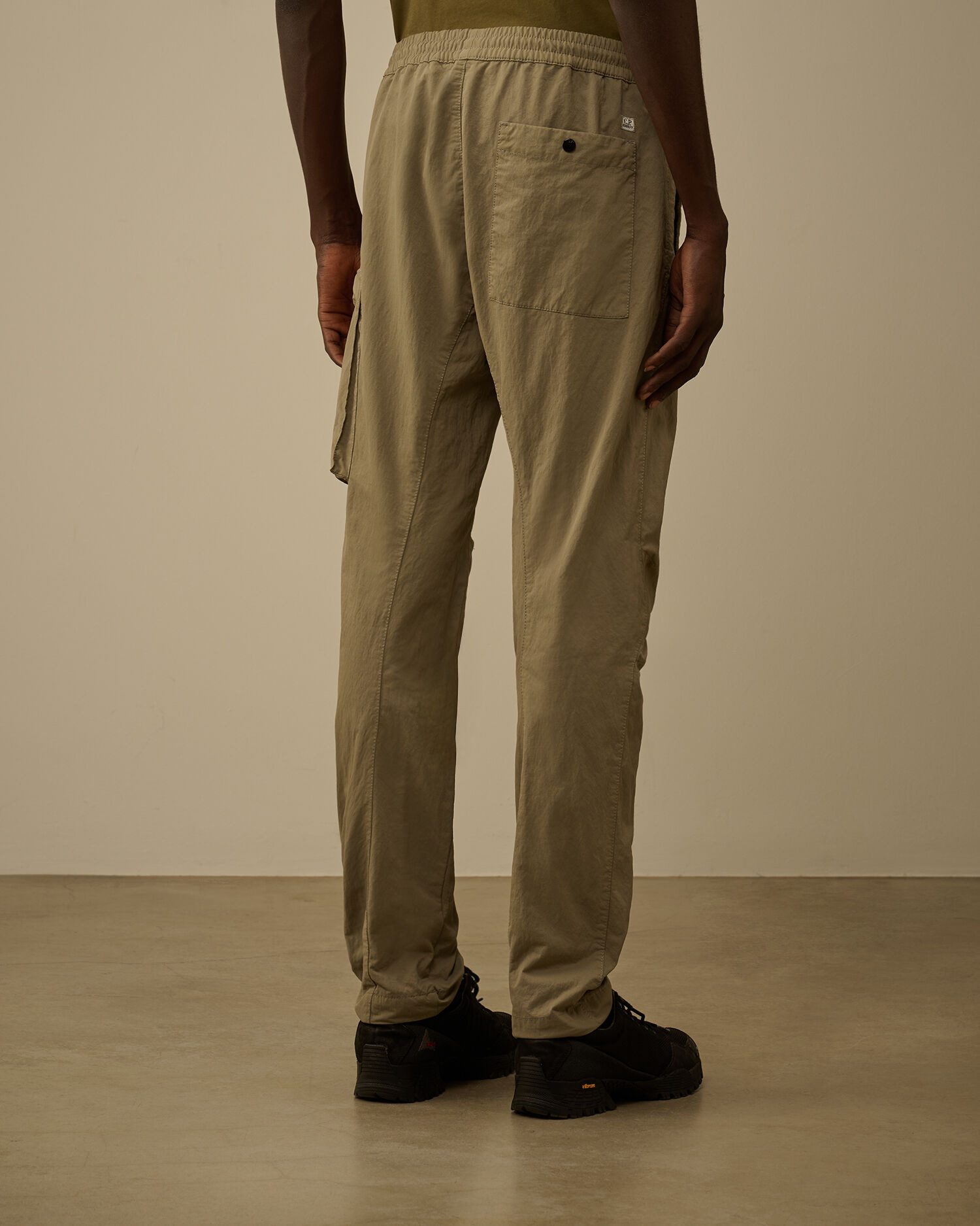 Diagonal Flatt Nylon Regular Cargo Pants - 4