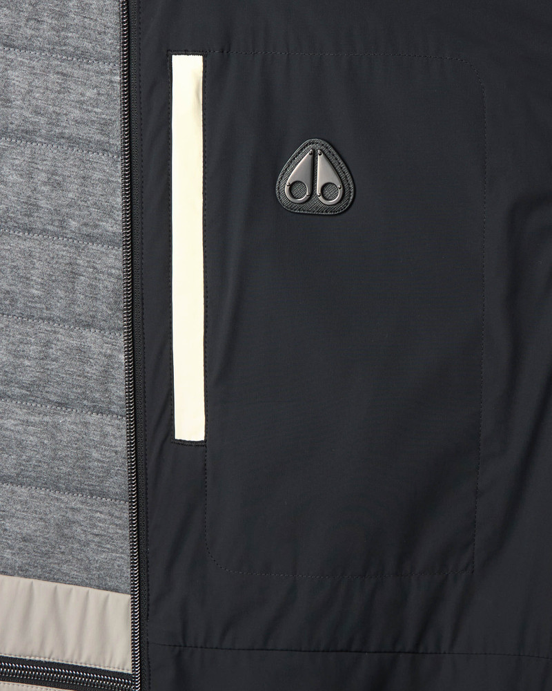 DOMINION PACKABLE VEST 5