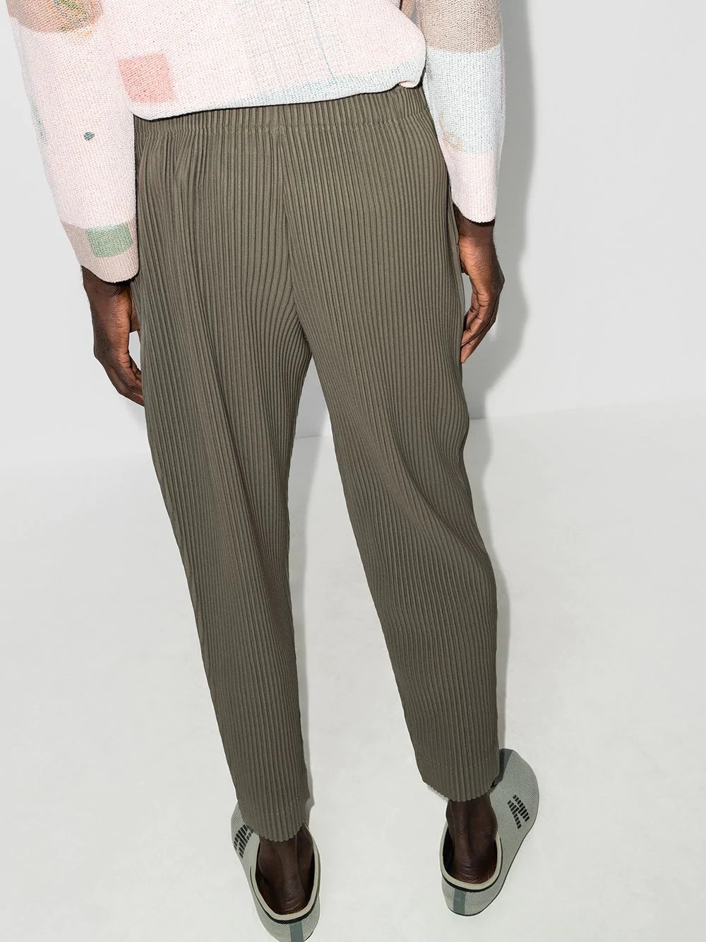 tapered-leg plissé trousers - 3