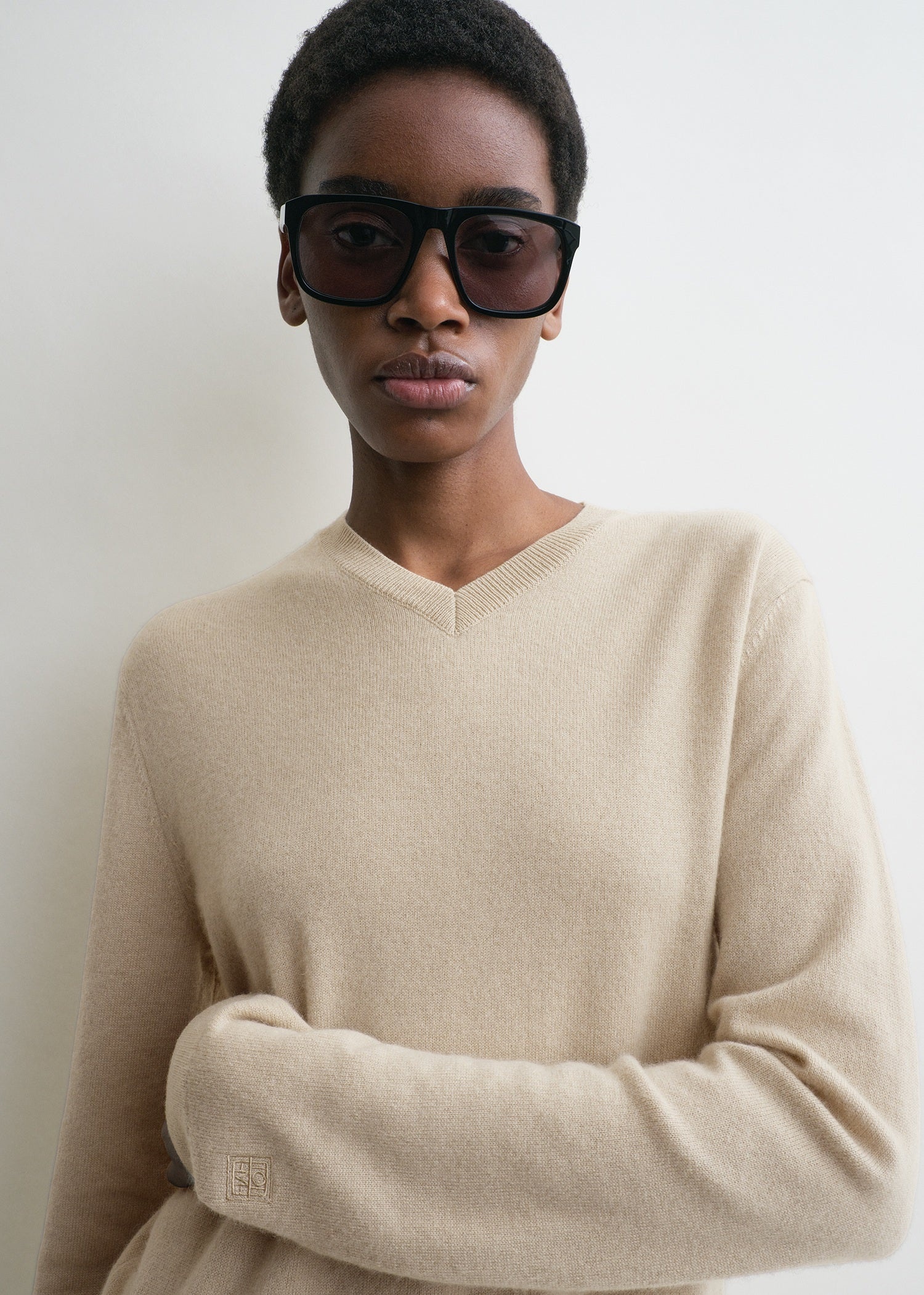 Classic V-neck knit fawn - 5