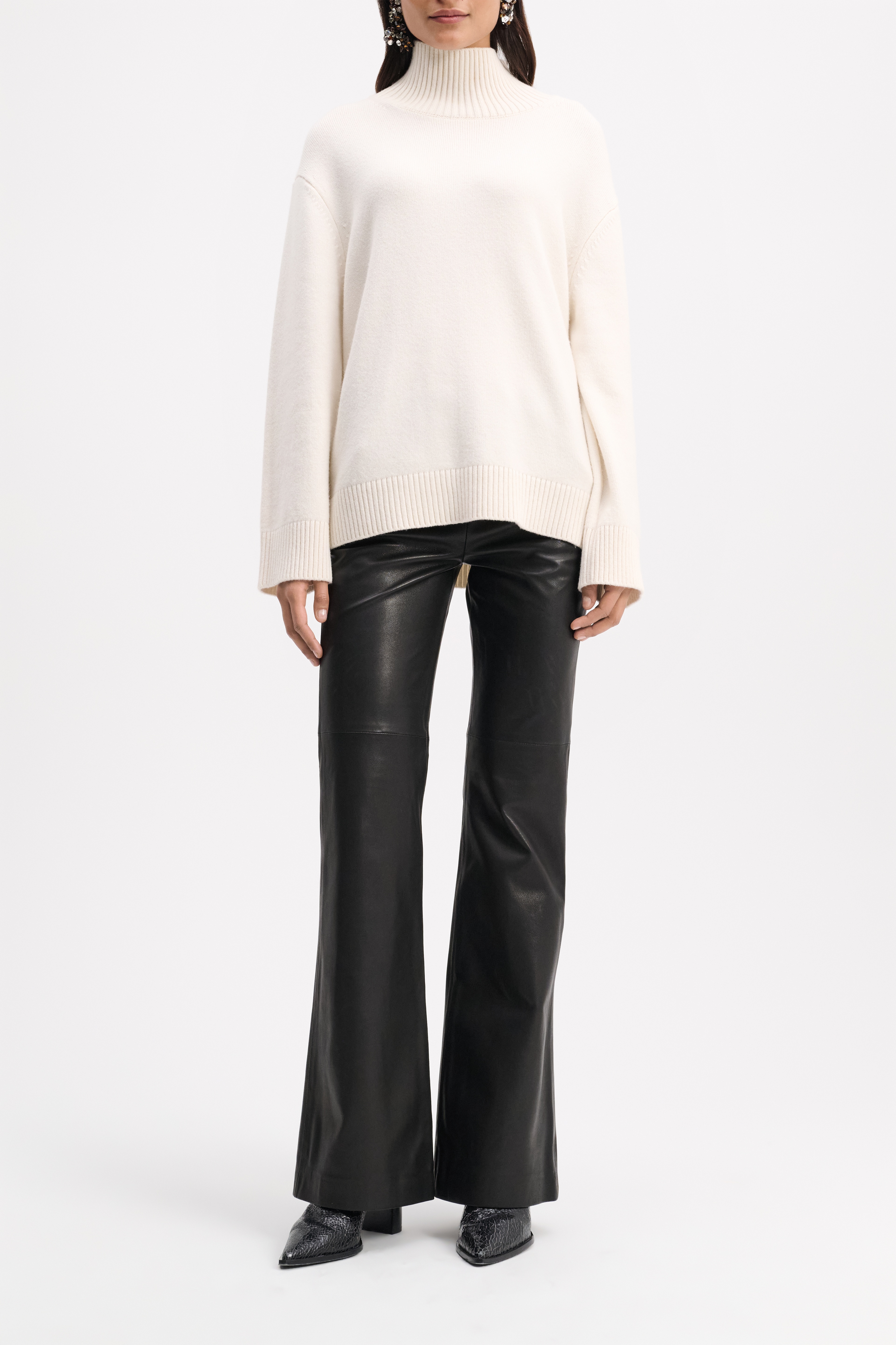SLEEK STATEMENT pants - 3