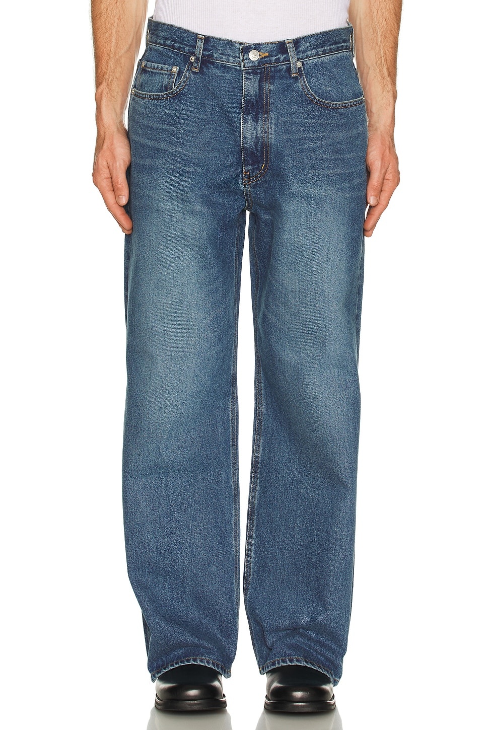 Low Rise Wide Jeans - 3