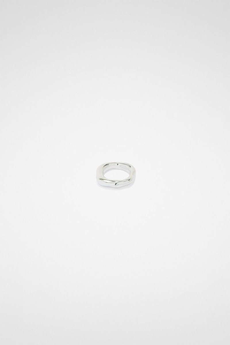 Jil Sander Ring outlook