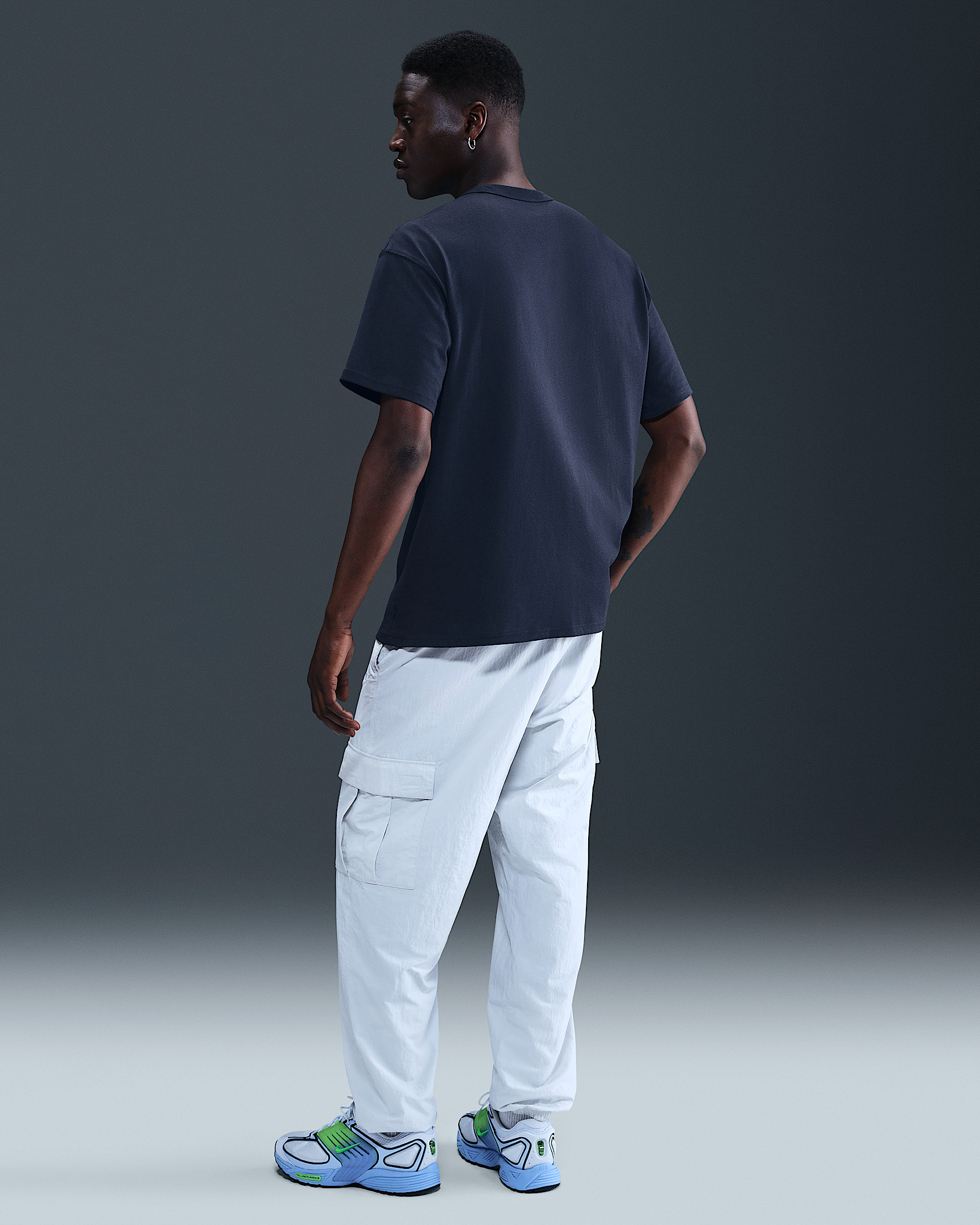 Nike Sportswear Premium Essentials Men's T-Shirt - 5