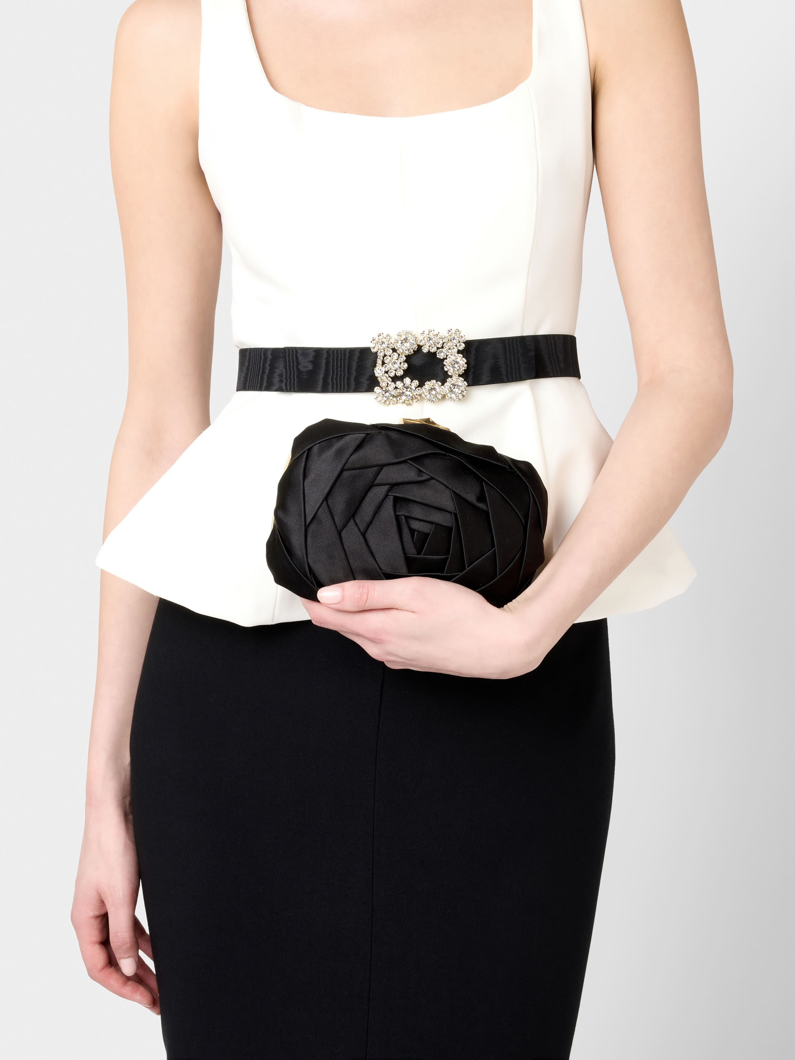 Rose Vivier Clutch in satin - 10