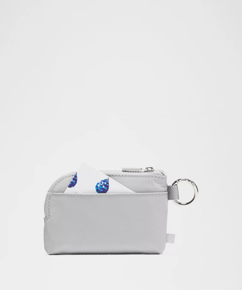 lululemon Clippable Card Pouch outlook