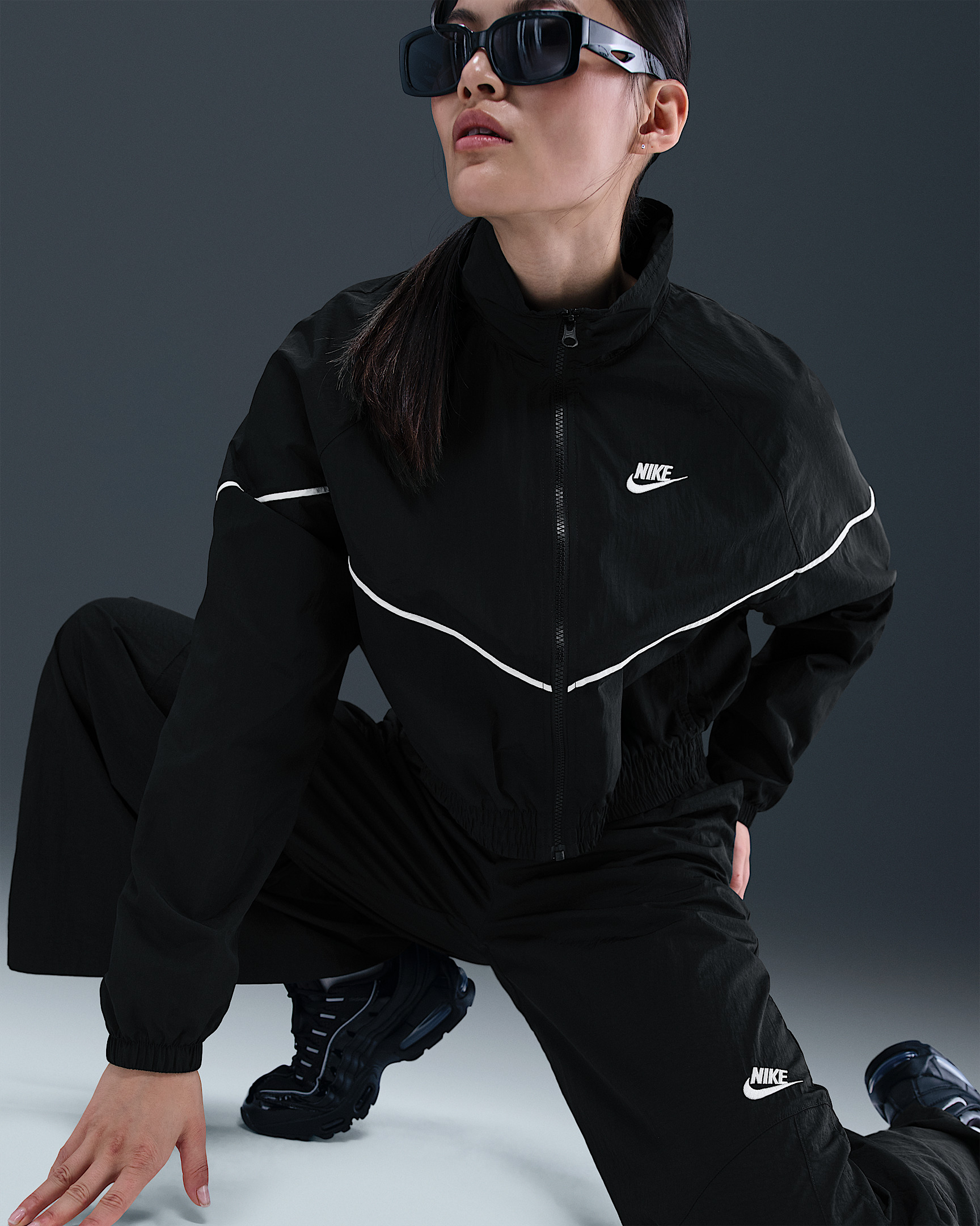 Nike Sportswear Women's Wide-Leg Woven Pants - 5