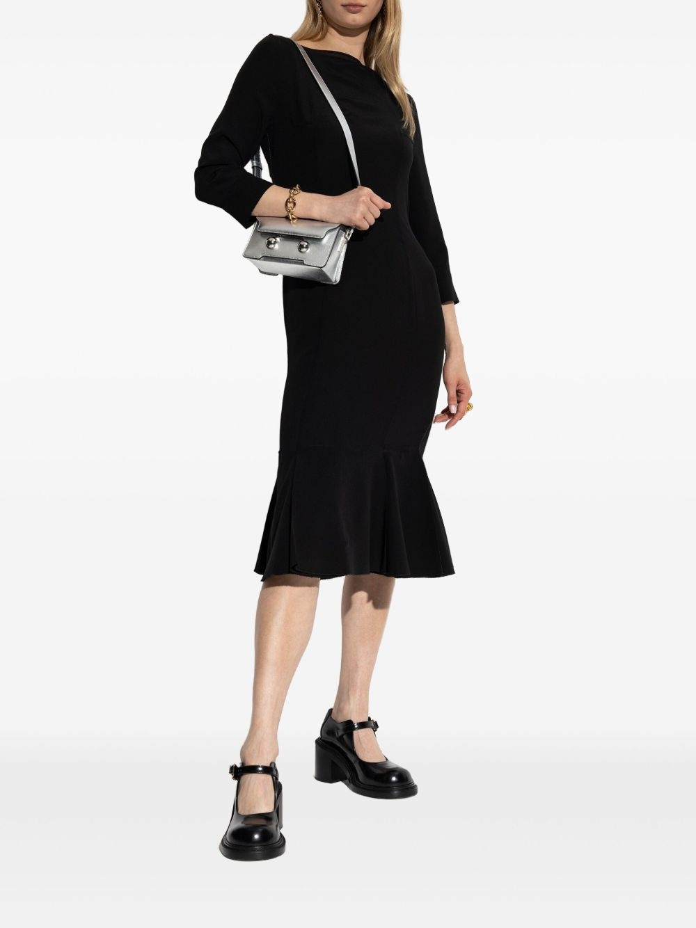 fitted dress with flared hem - 2