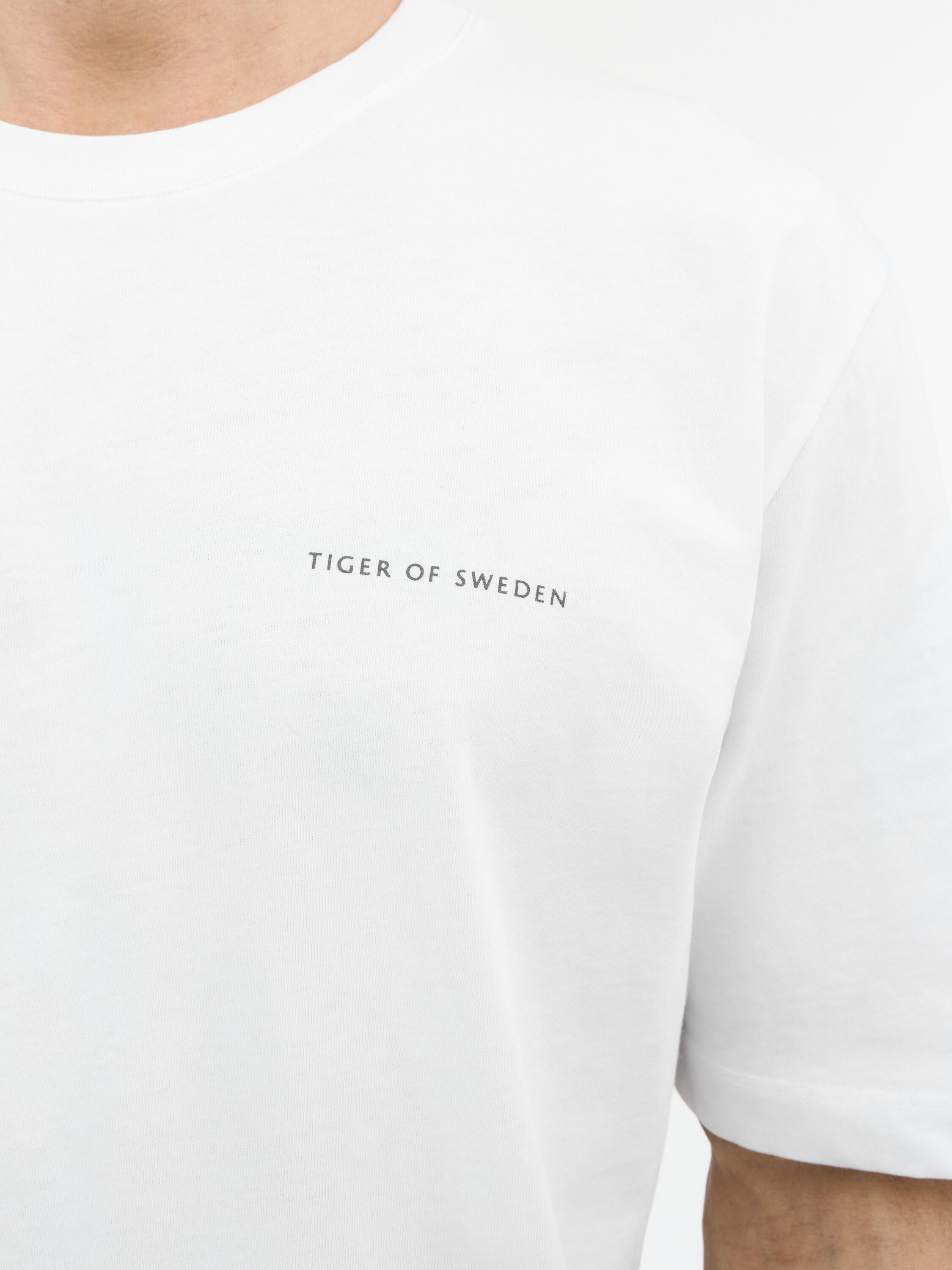 Pro Oversized T-Shirt - 5