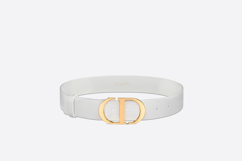 30 Montaigne Belt 1