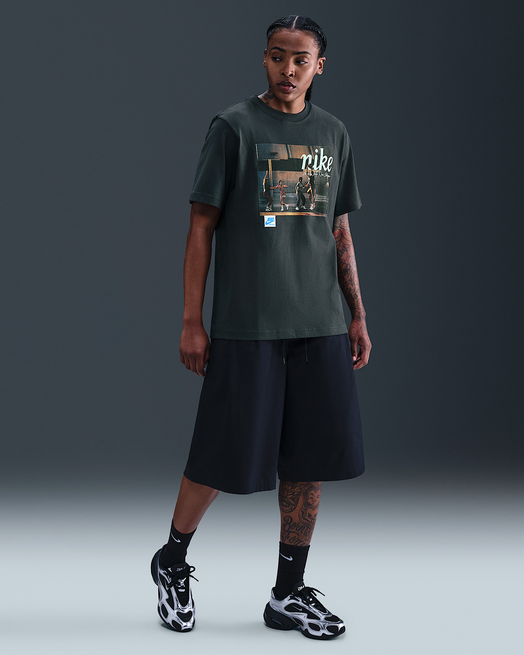 Nike Women's Basketball T-Shirt - 4