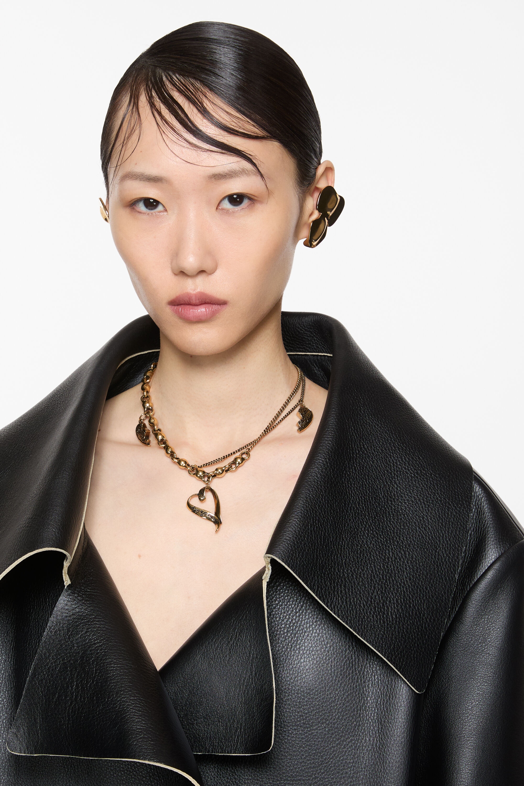 Brass croco scale earrings - Gold - 2