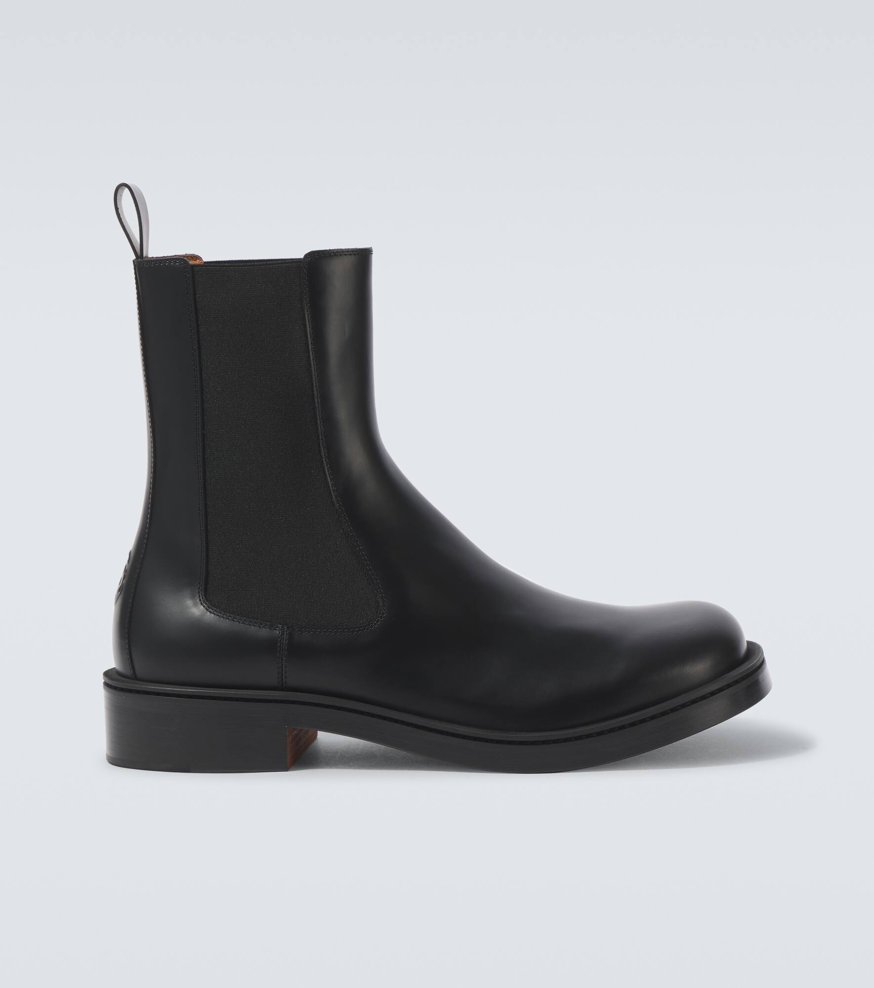 Leather Chelsea boots - 1