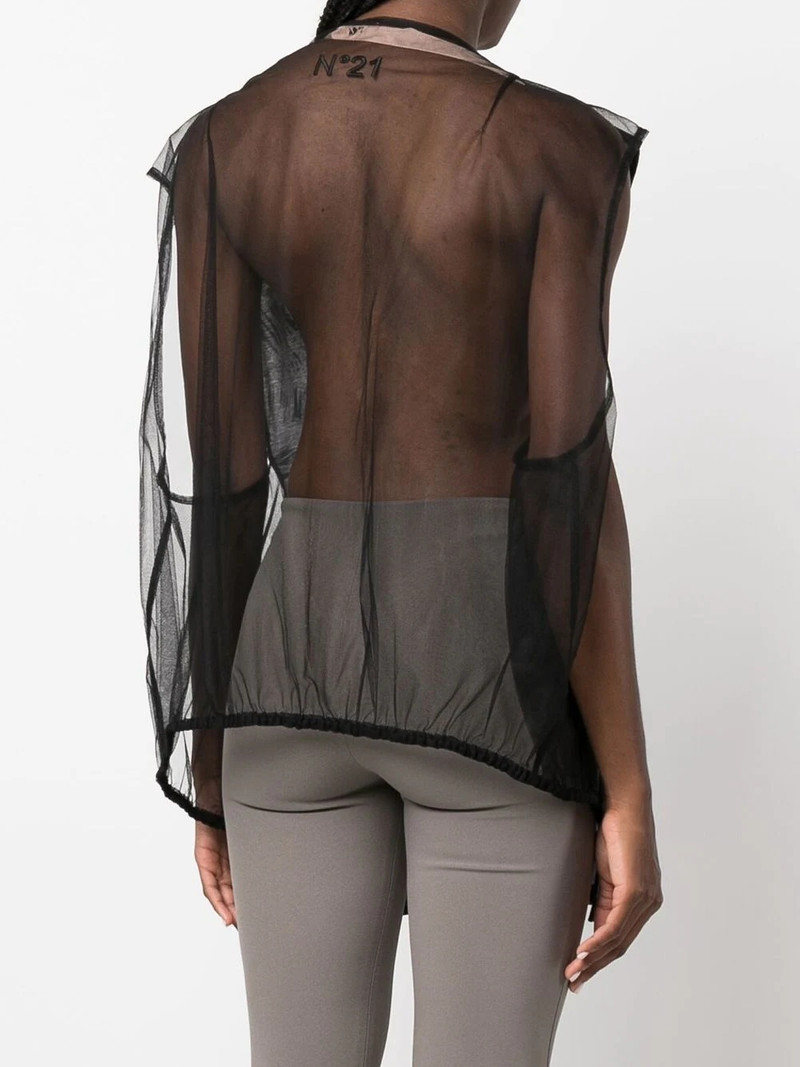 graphic-print top 4