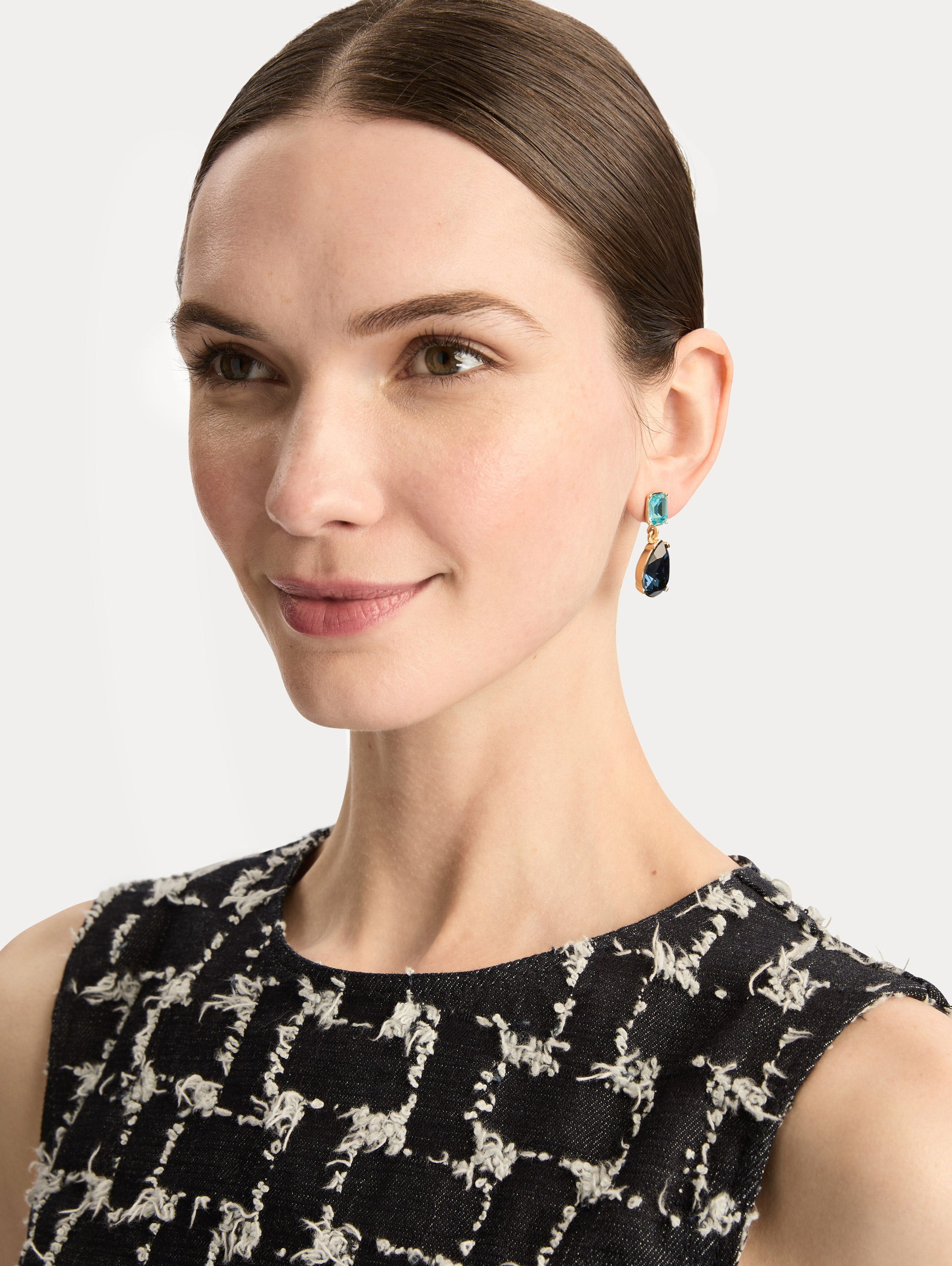 CRYSTAL DROP EARRINGS - 2