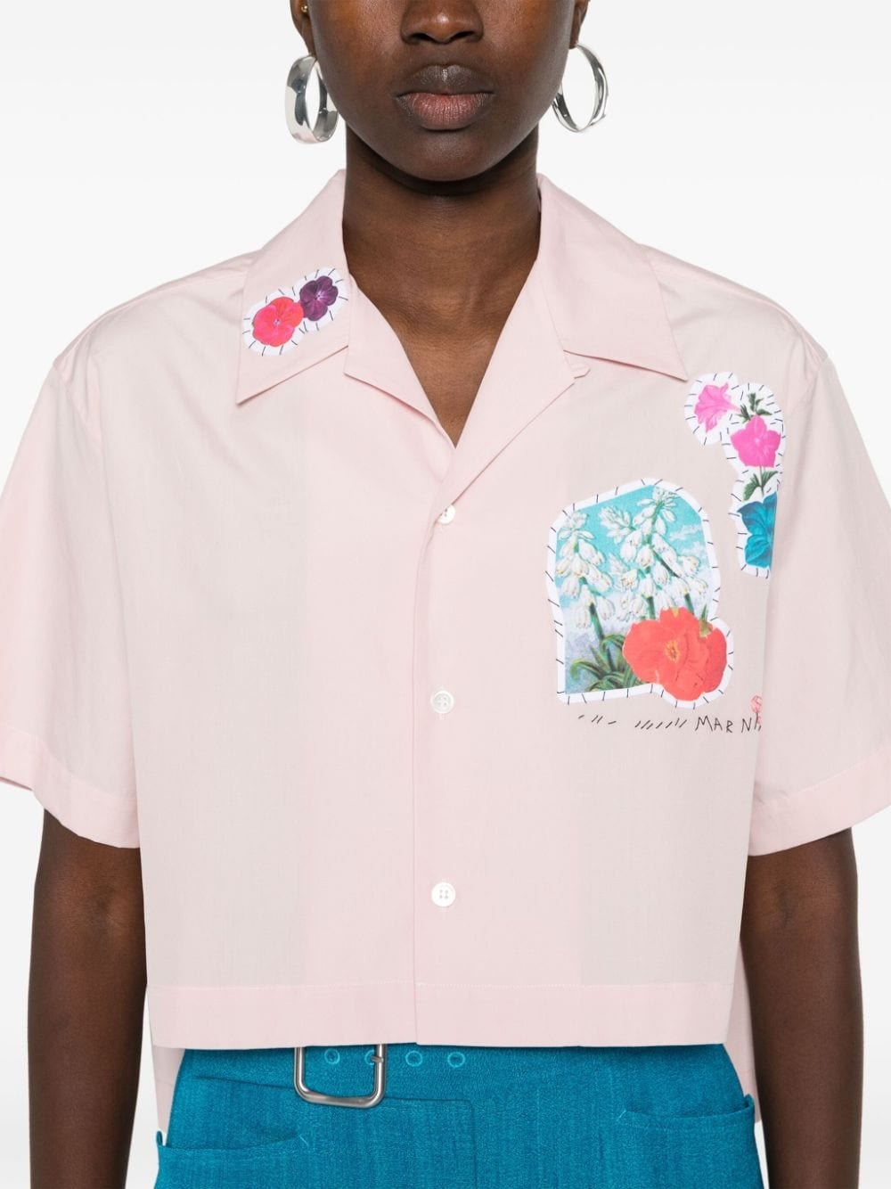 floral-patch cropped shirt - 5