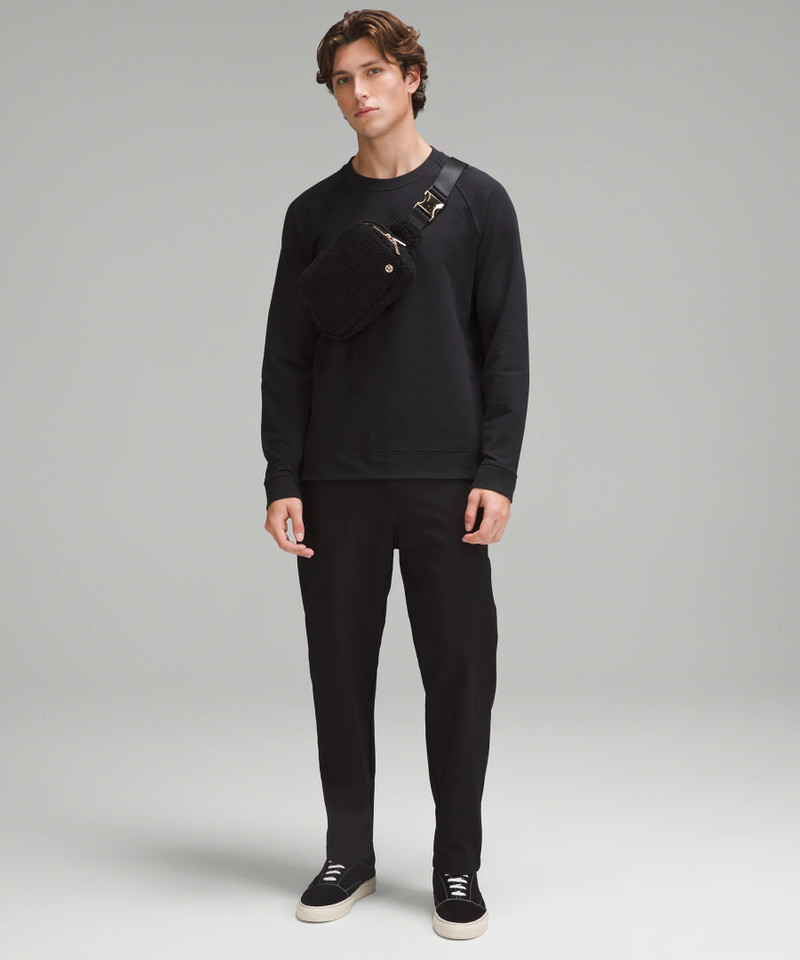 lululemon Everywhere Belt Bag Large 2L *Fleece outlook