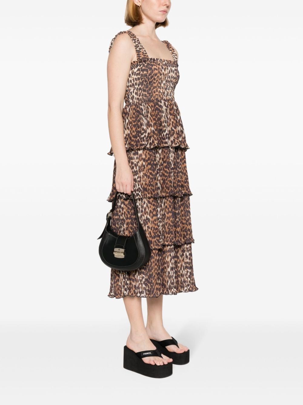 logo-debossed leather shoulder bag - 2