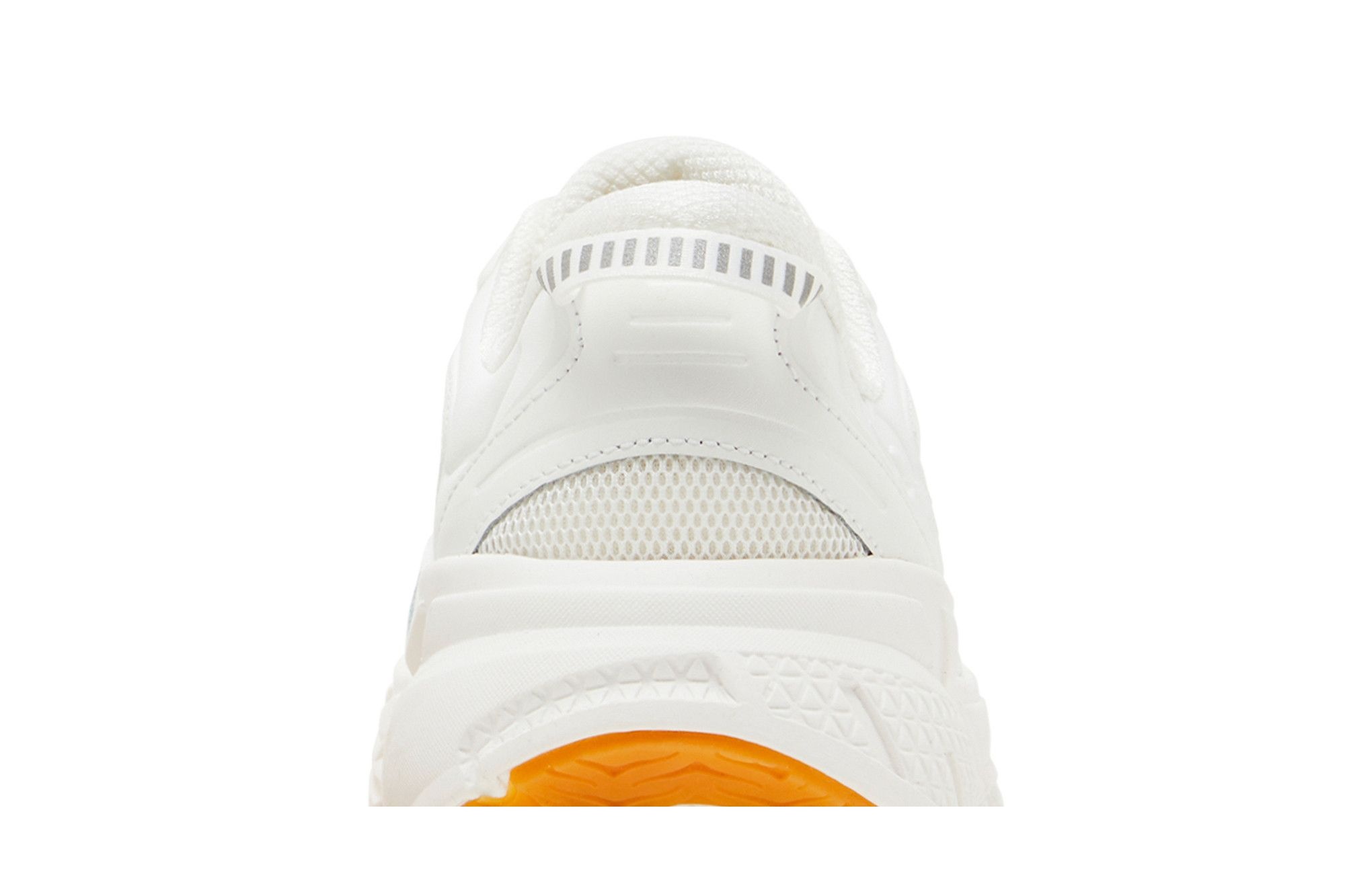 Clifton L 'White Gum' - 7