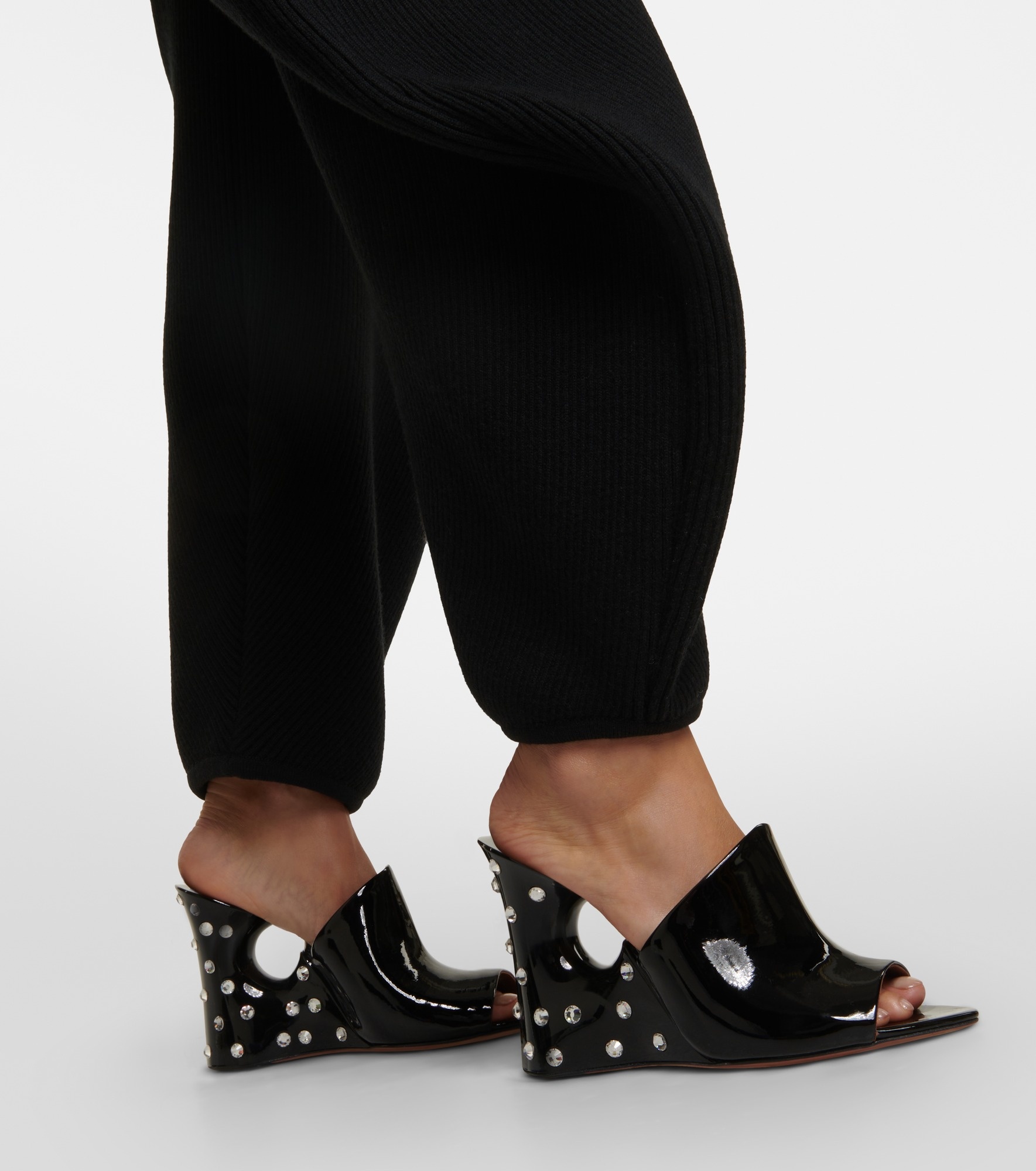 La Sculpture embellished patent leather mules - 4