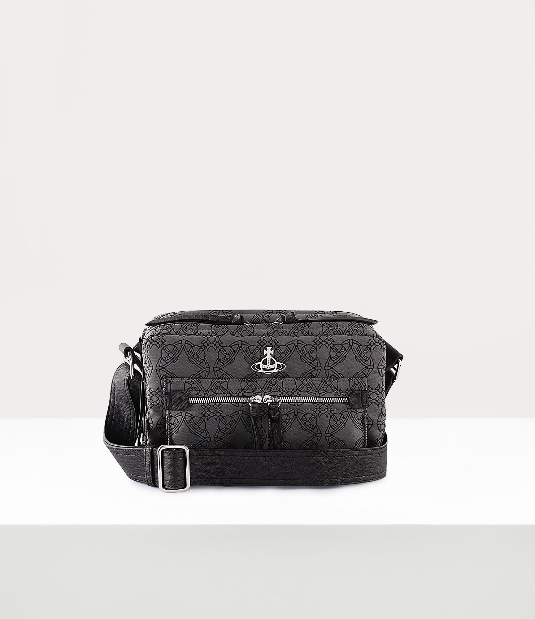 ★Vivienne Westwood★ジェリー・サッチェル Vivienne Westwood JERRY SATCHEL BAG | REVERSIBLE