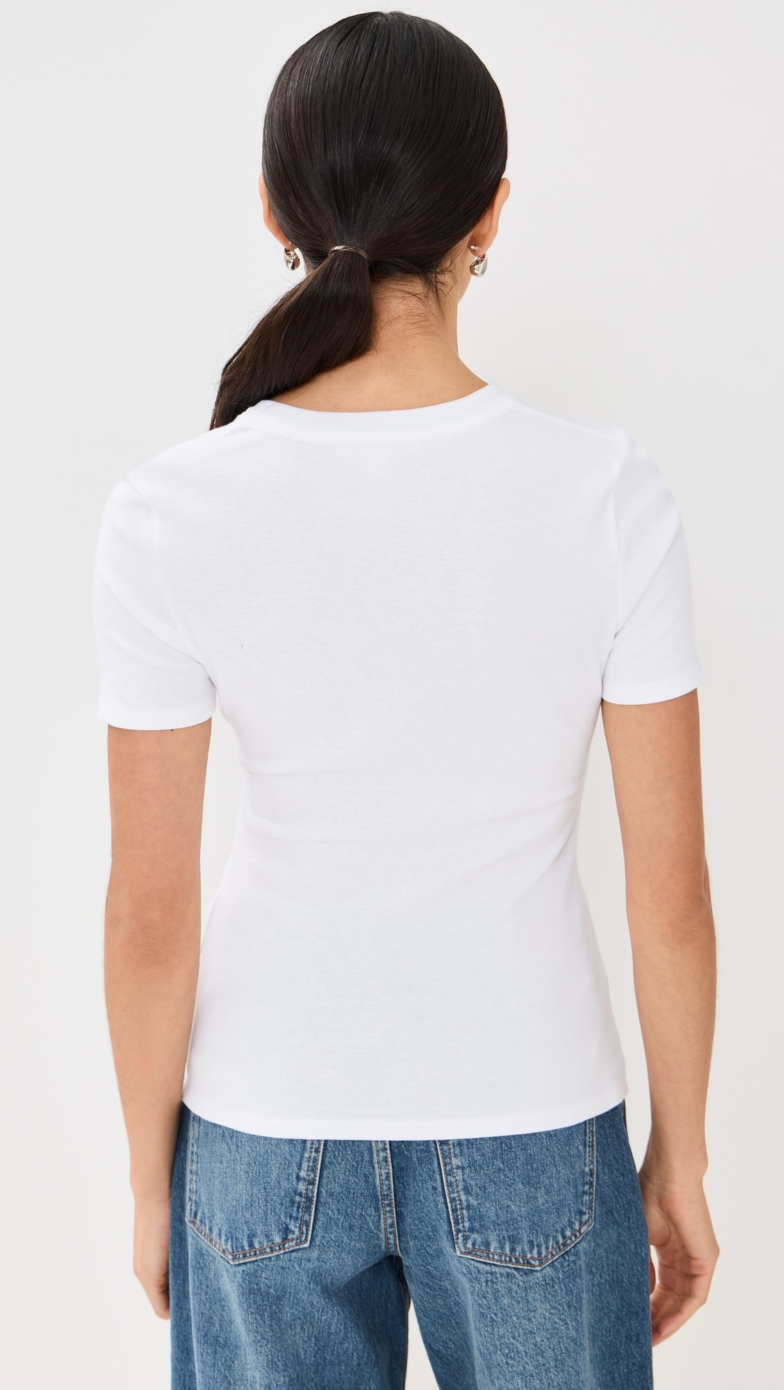 Elin Tee - 2