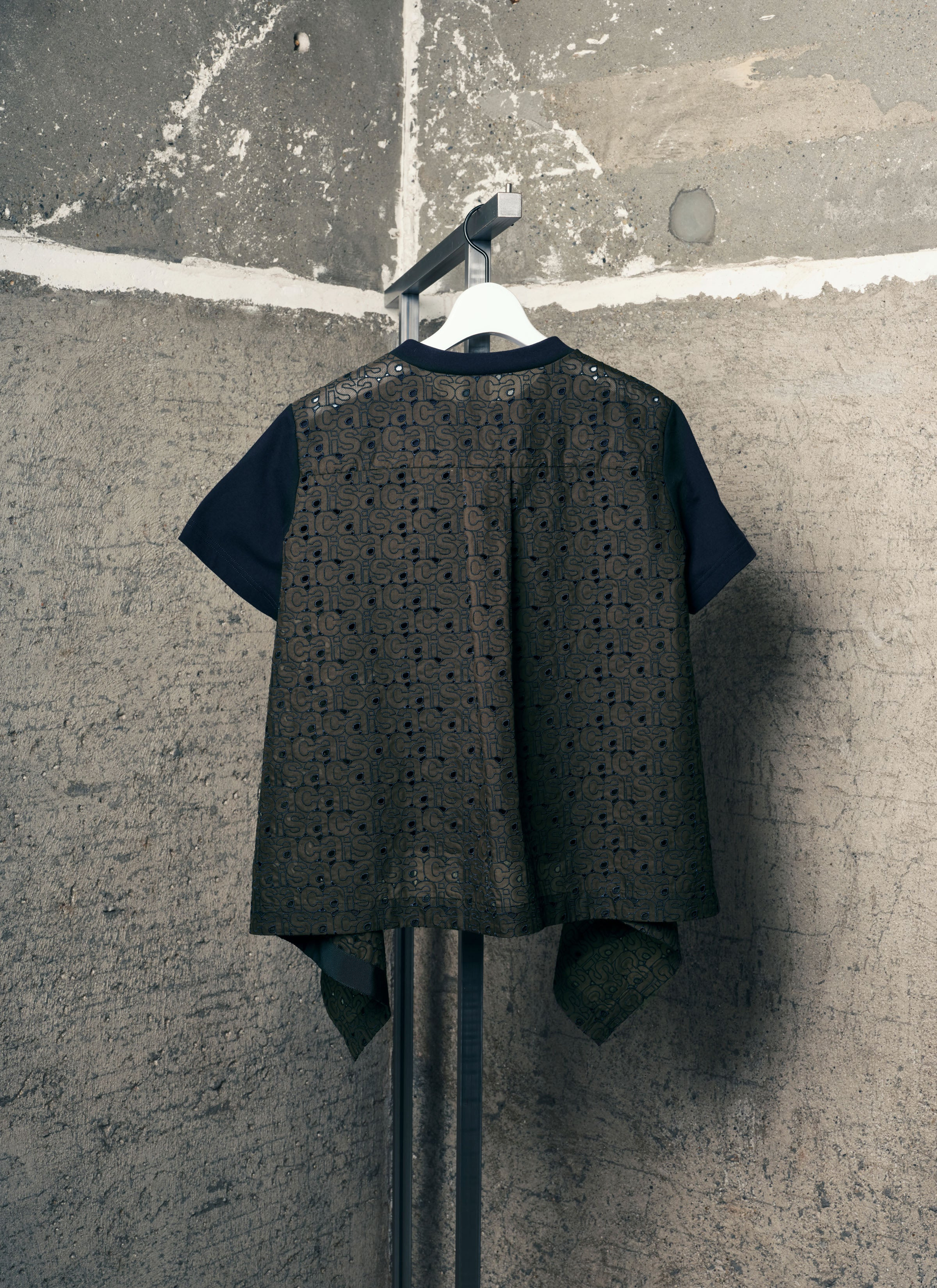 sacai Embroidery T-Shirt - 5